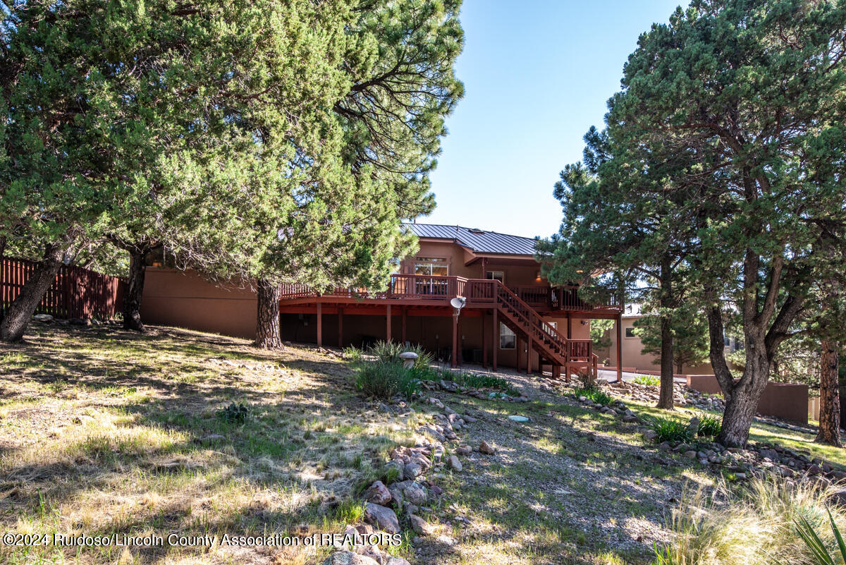 104 Wolf Run Lane
