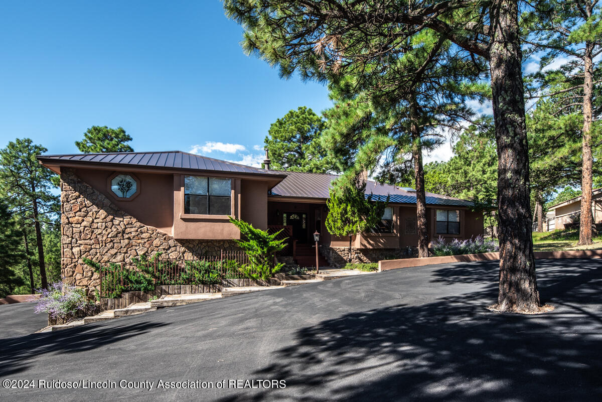 104 Wolf Run Lane