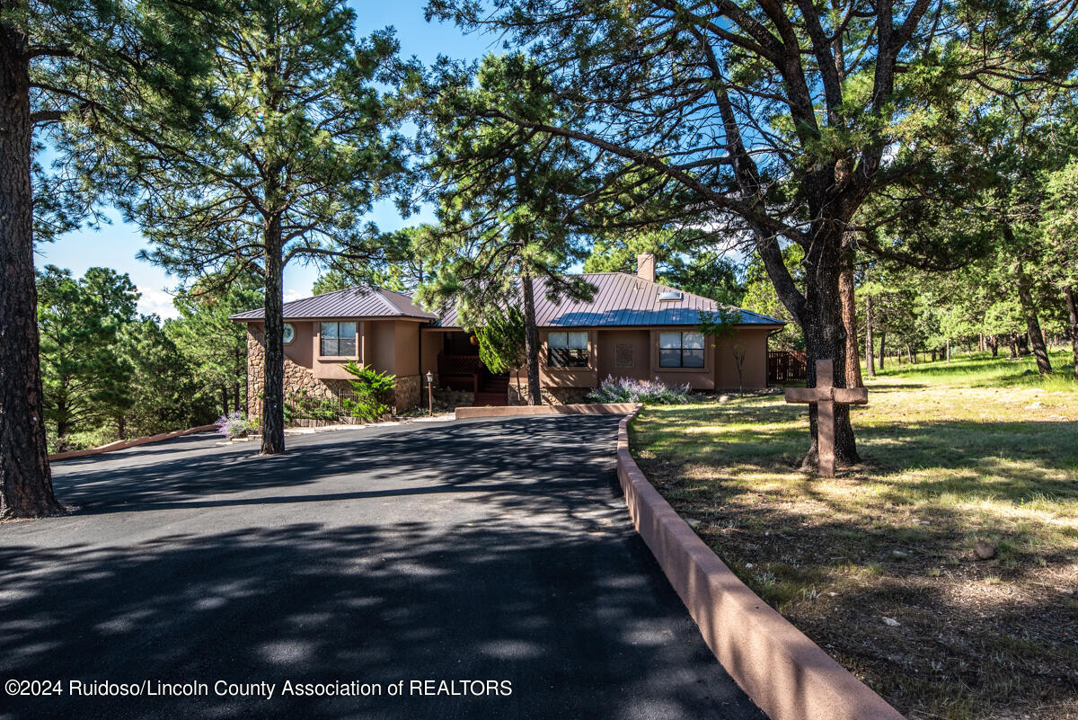 104 Wolf Run Lane