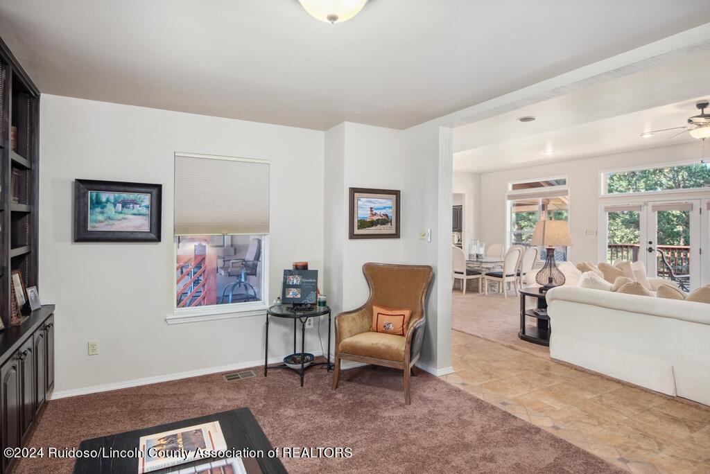 104 Wolf Run Lane