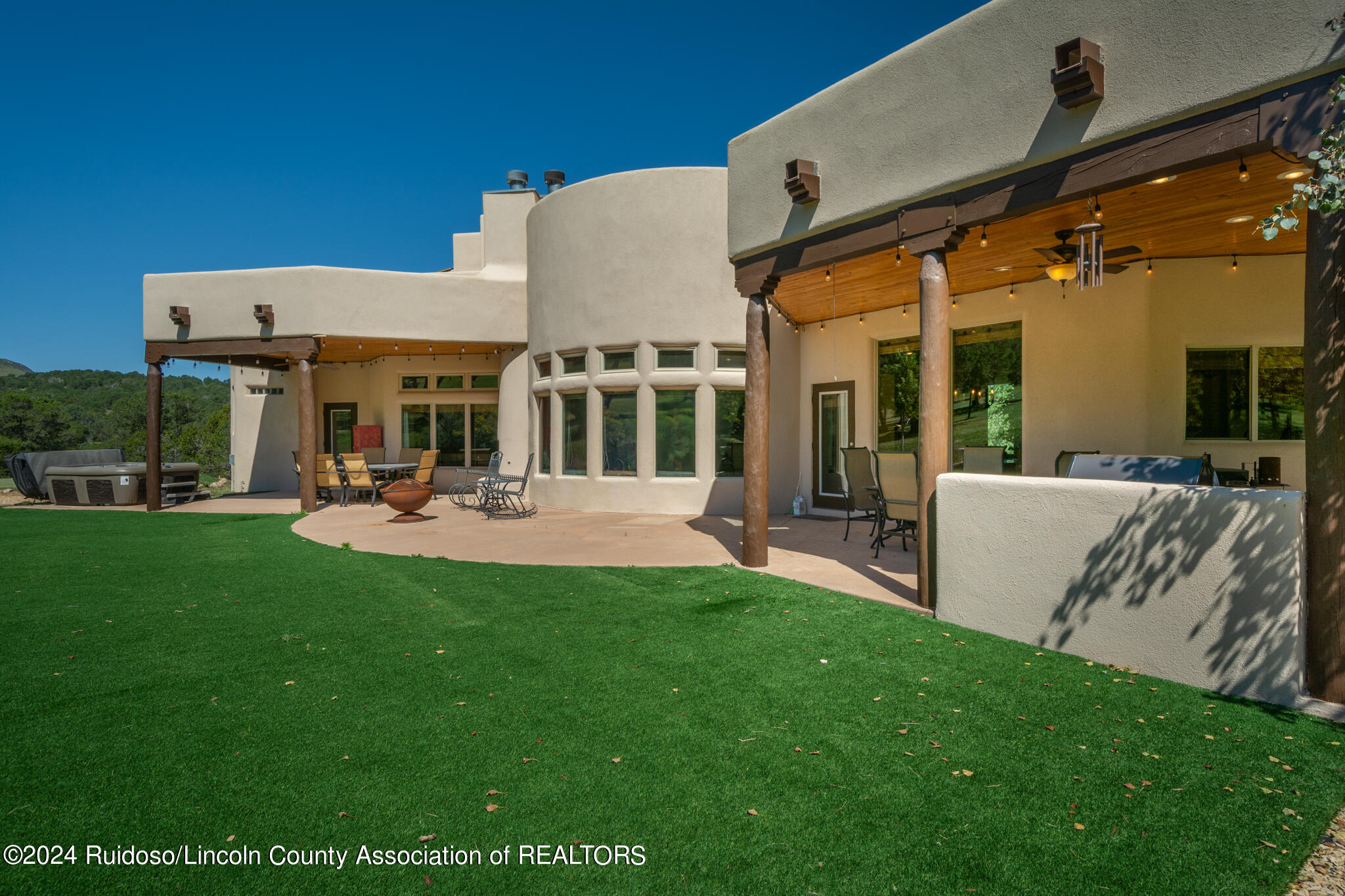 113 La Cueva Drive