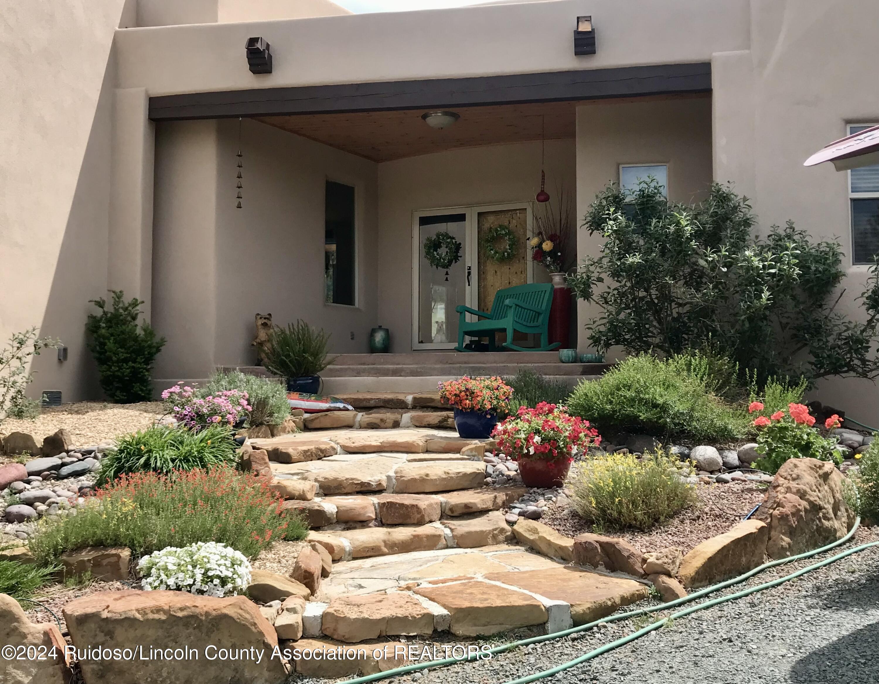 113 La Cueva Drive