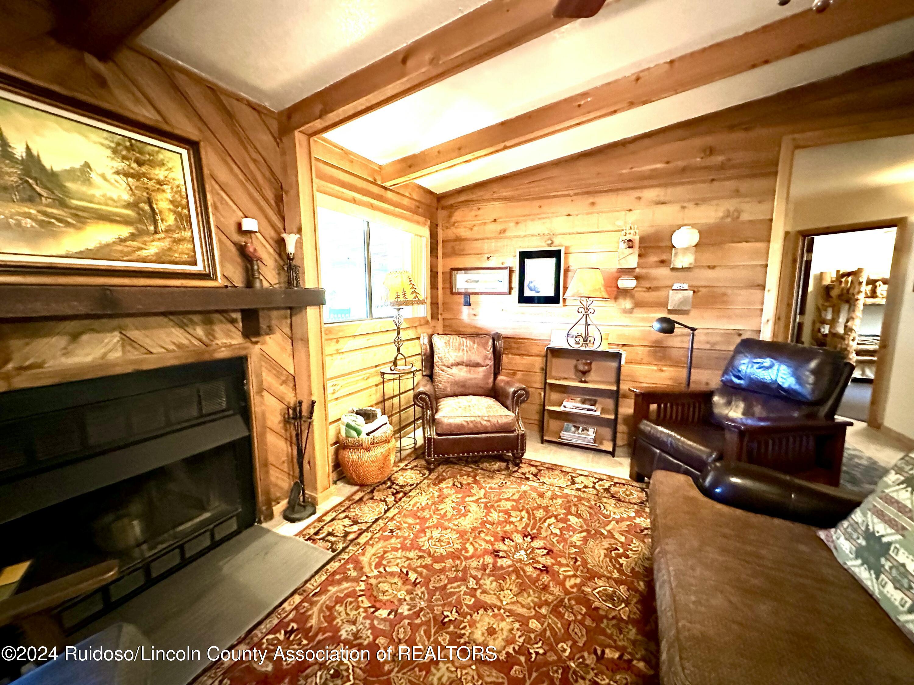 128 Sun Mountain Loop