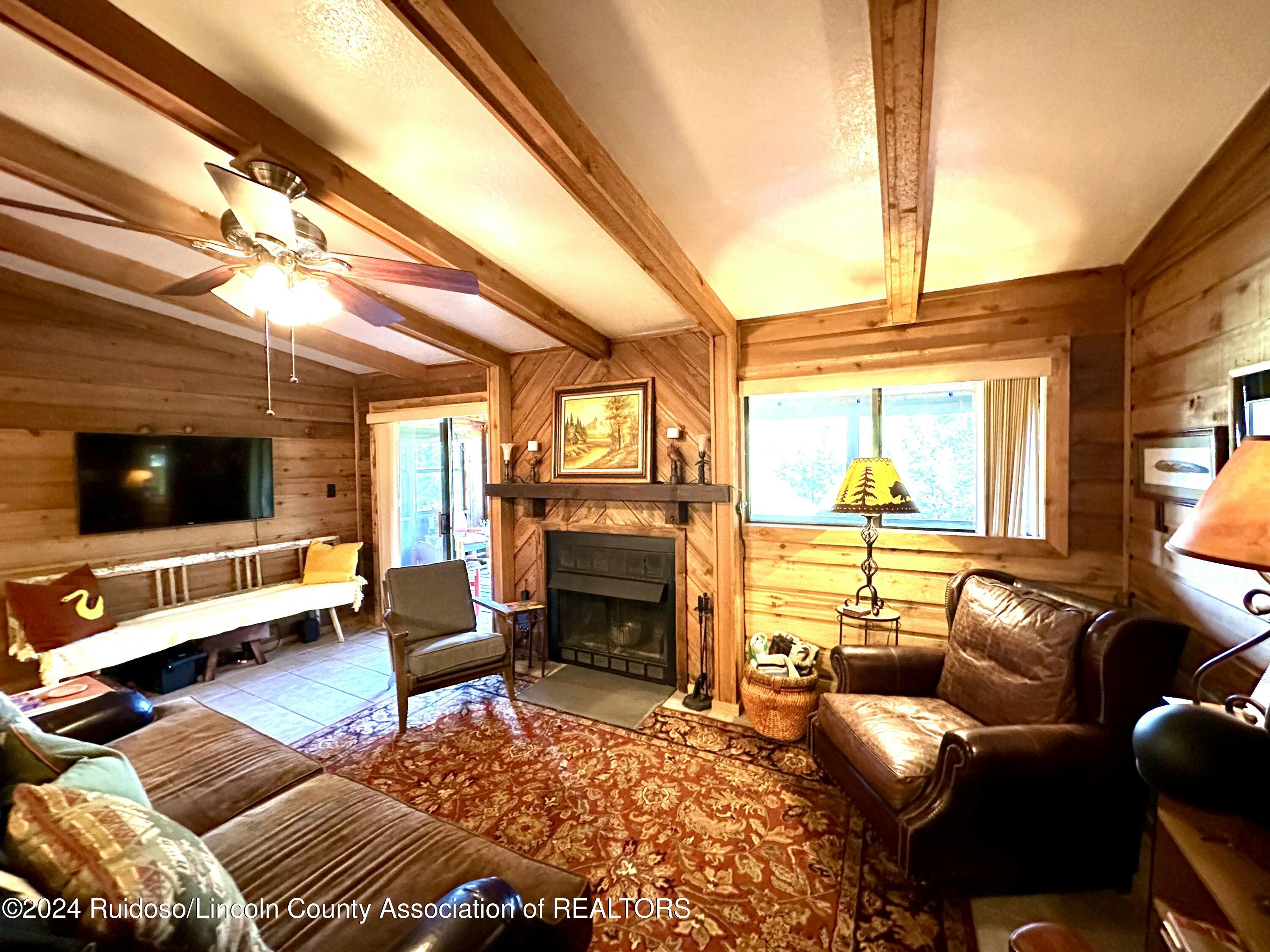 128 Sun Mountain Loop