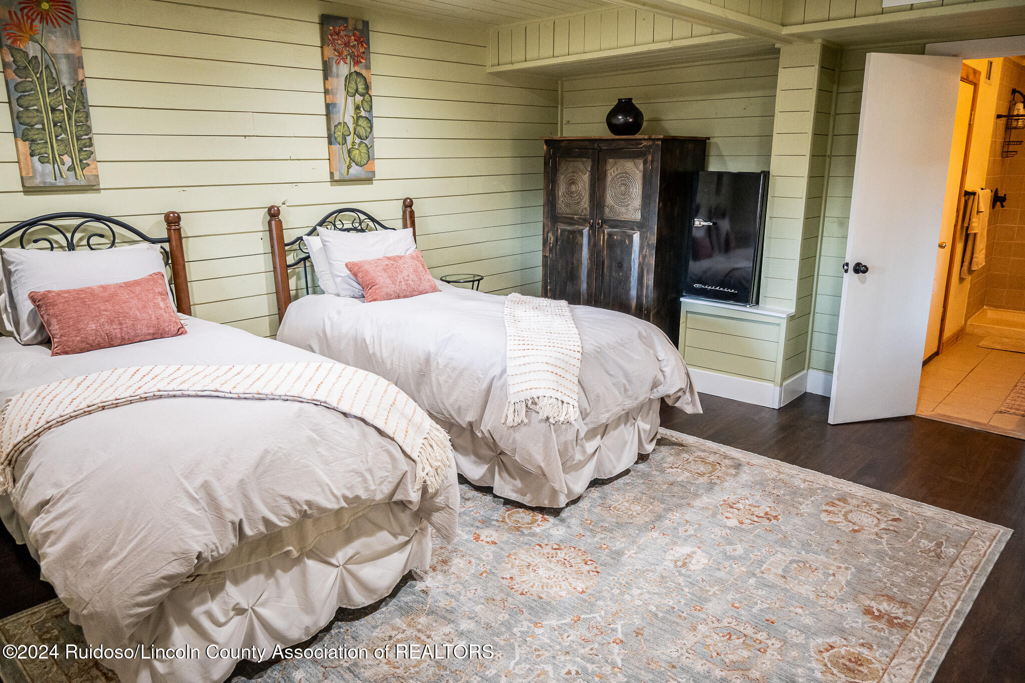 101 Pine Cone Lane