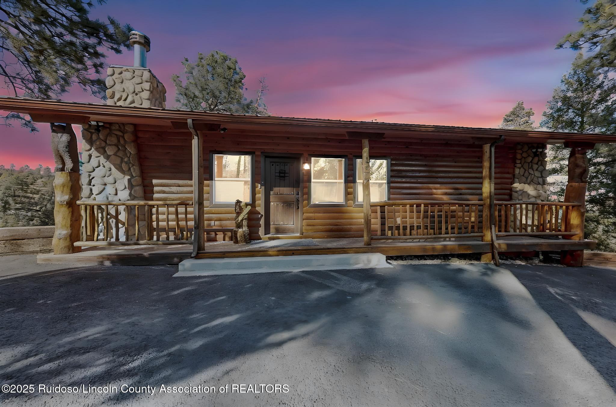 137 King Richard Drive