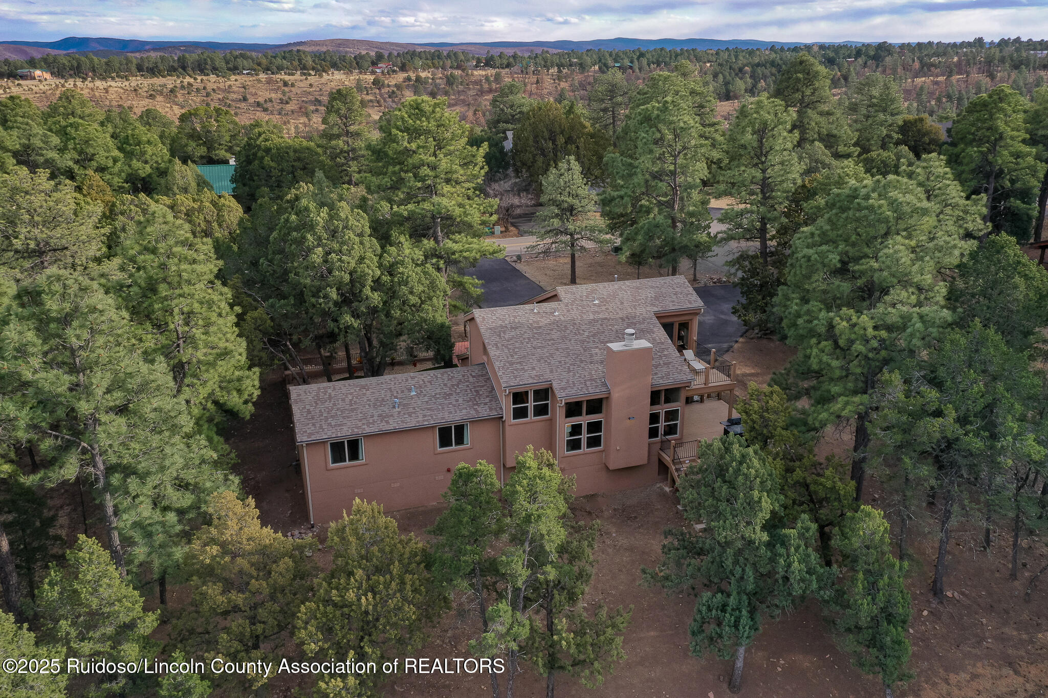 177 Deer Park Drive, 2