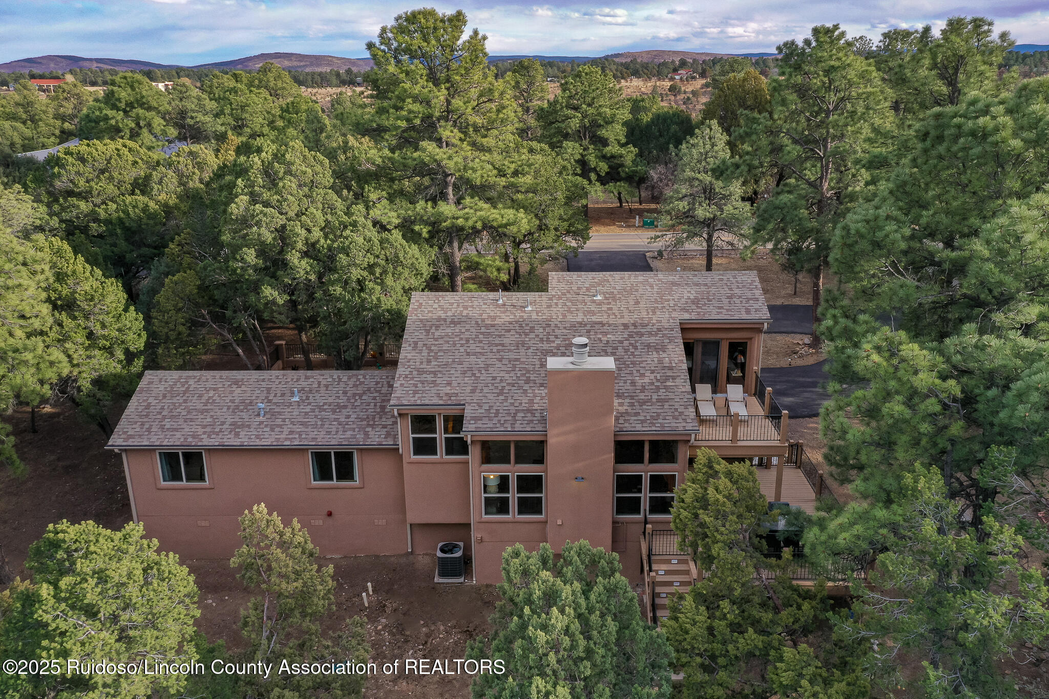 177 Deer Park Drive, 2