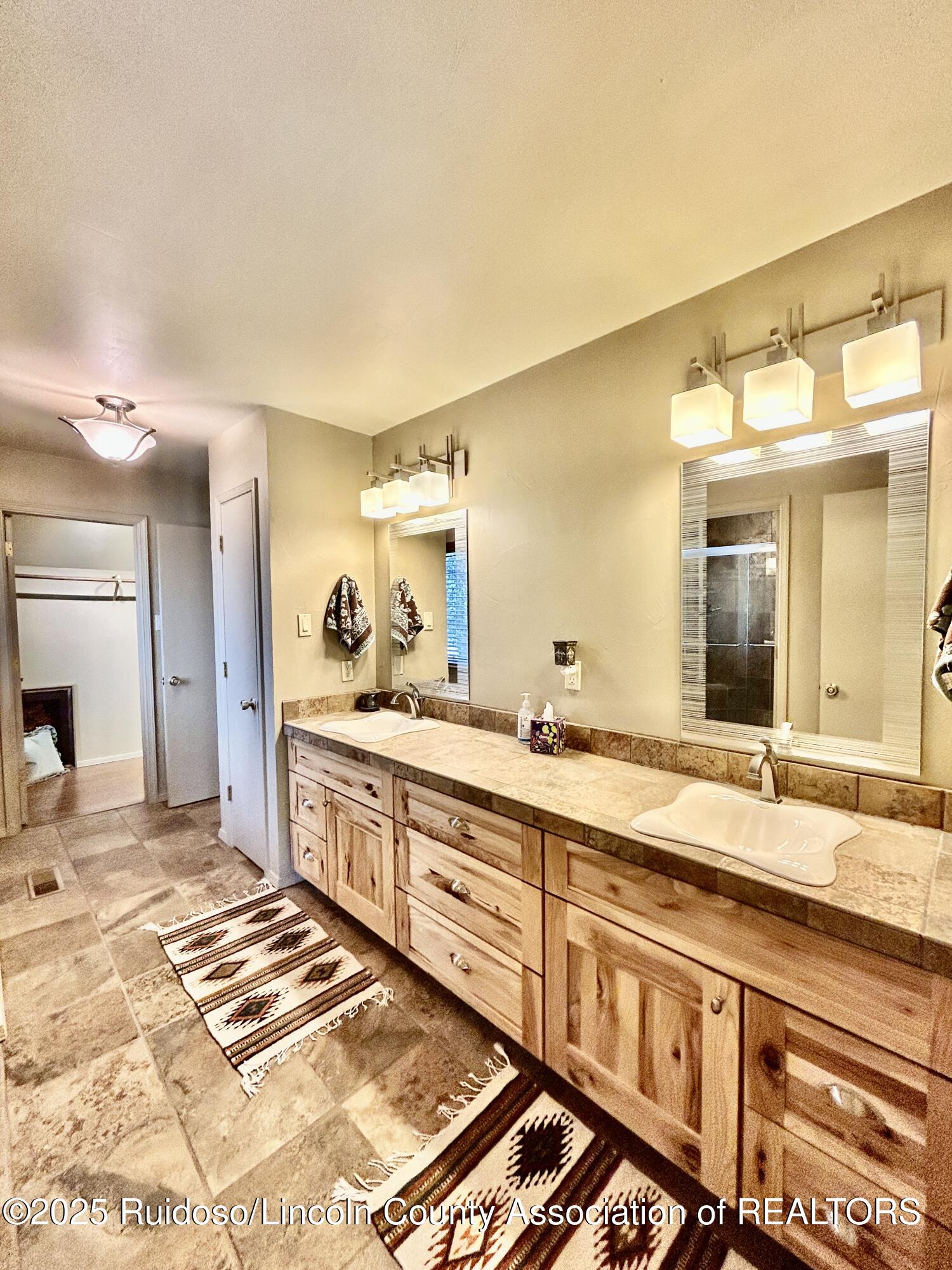 177 Deer Park Drive, 2