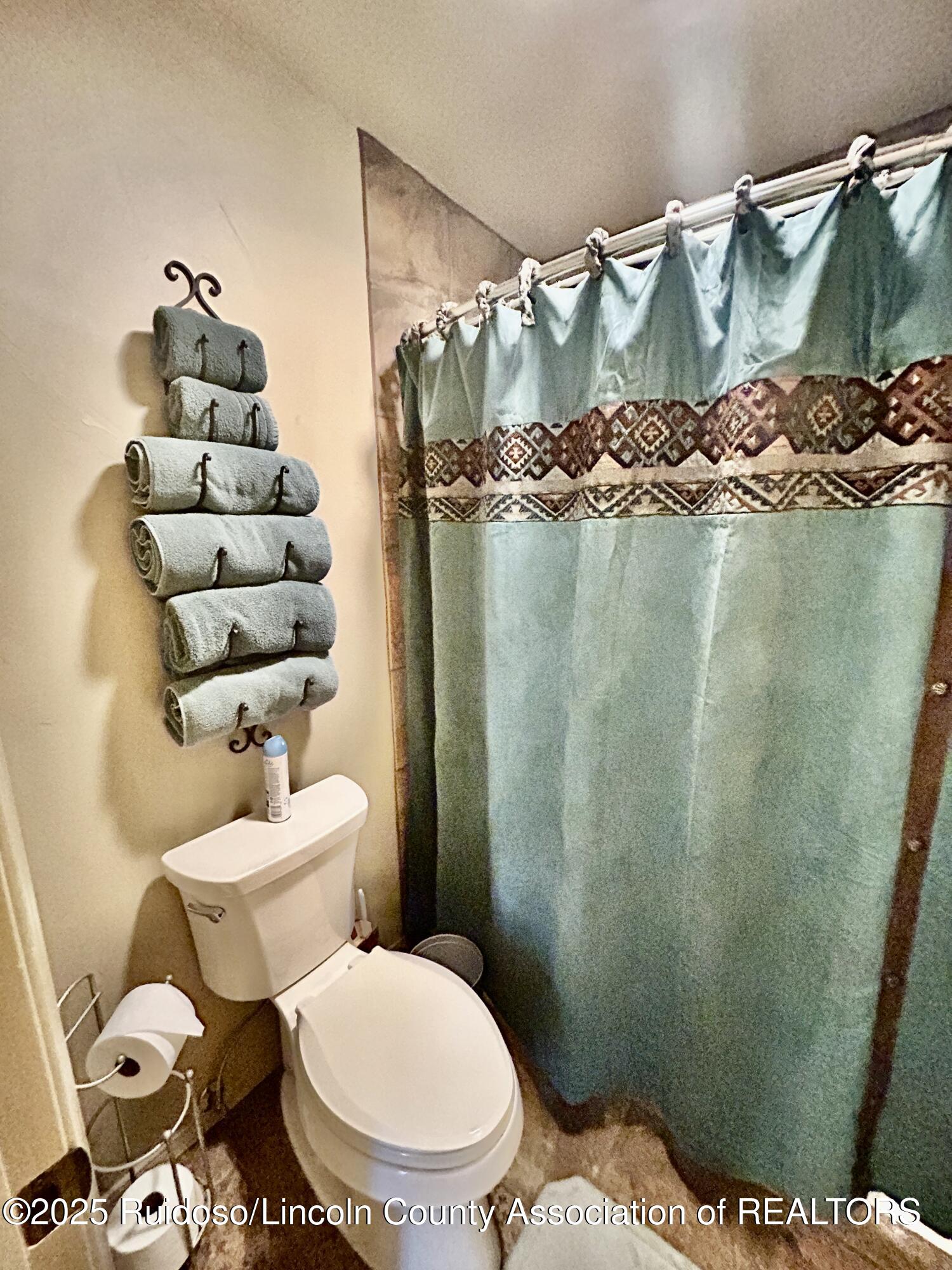 177 Deer Park Drive, 2