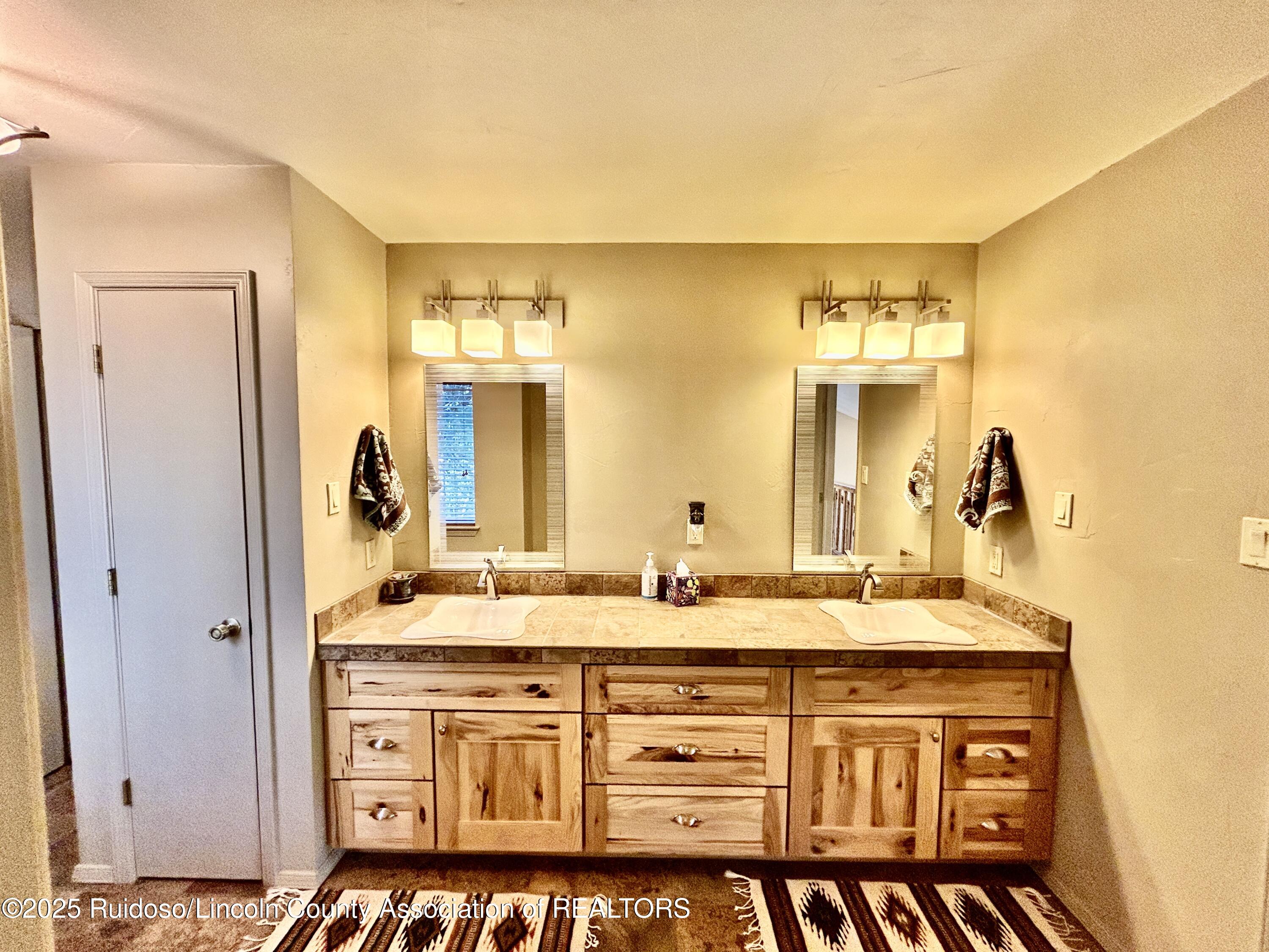 177 Deer Park Drive, 2