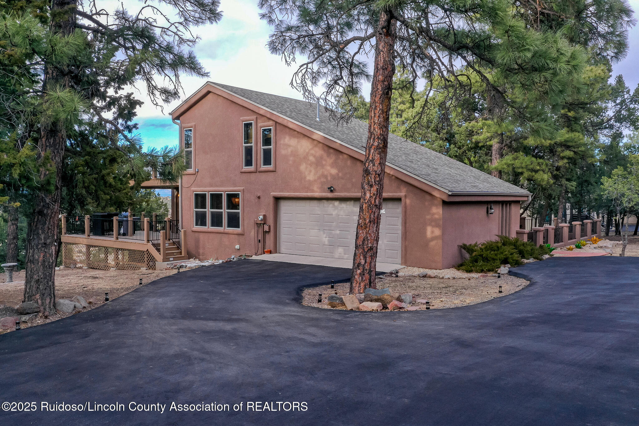 177 Deer Park Drive, 2