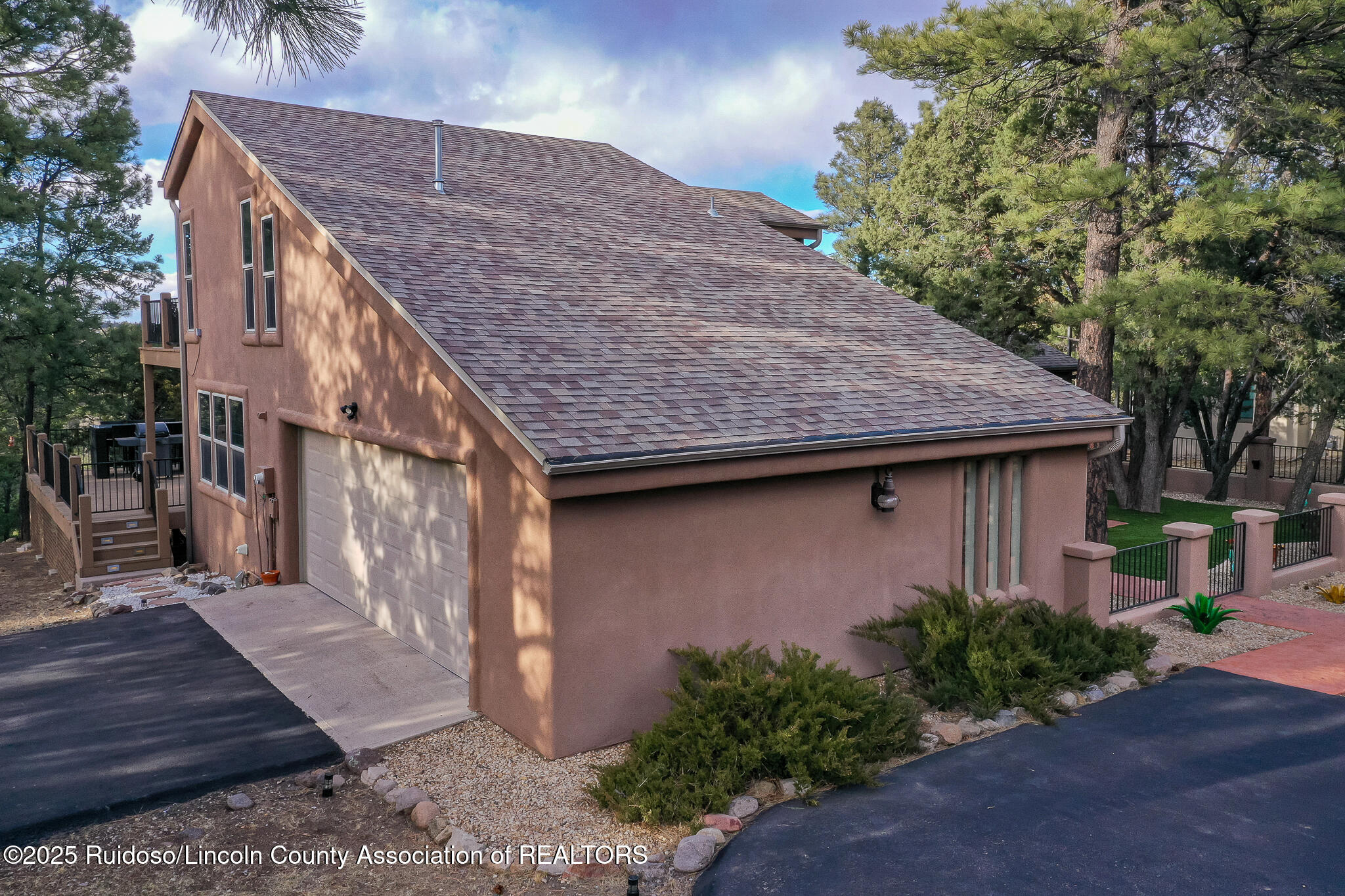 177 Deer Park Drive, 2
