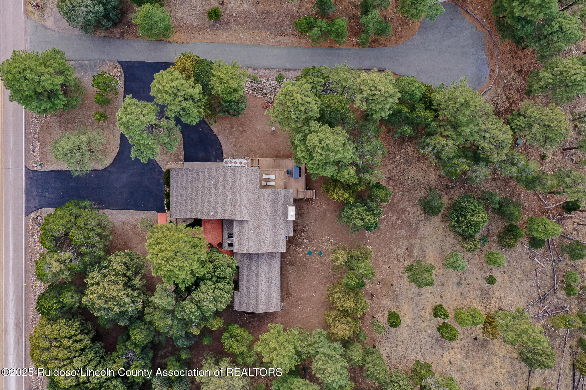 177 Deer Park Drive, 2