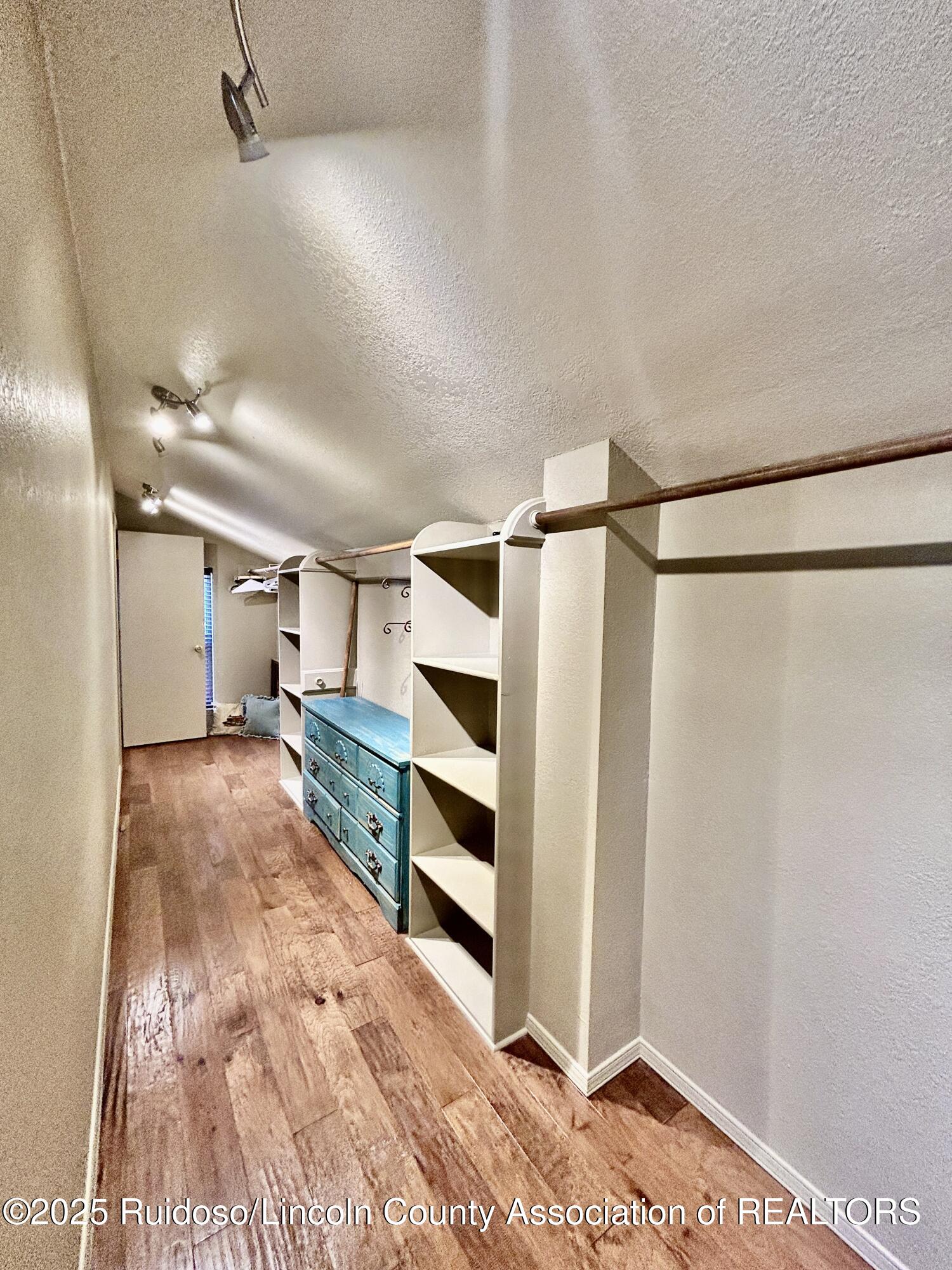 177 Deer Park Drive, 2