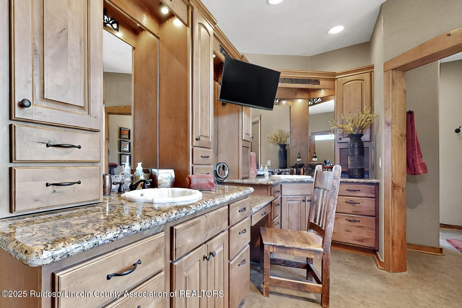 511 Excalibur Road