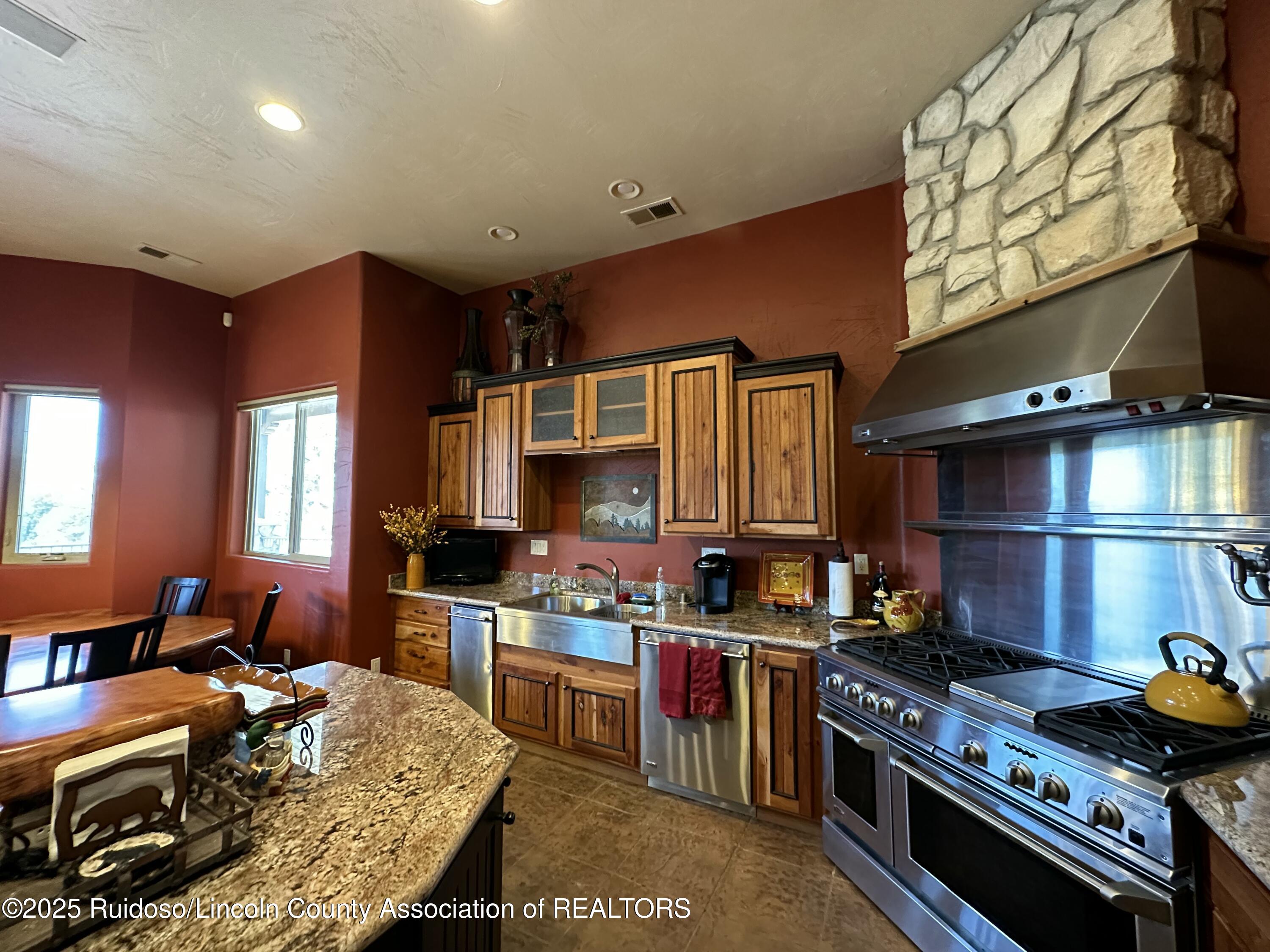 511 Excalibur Road