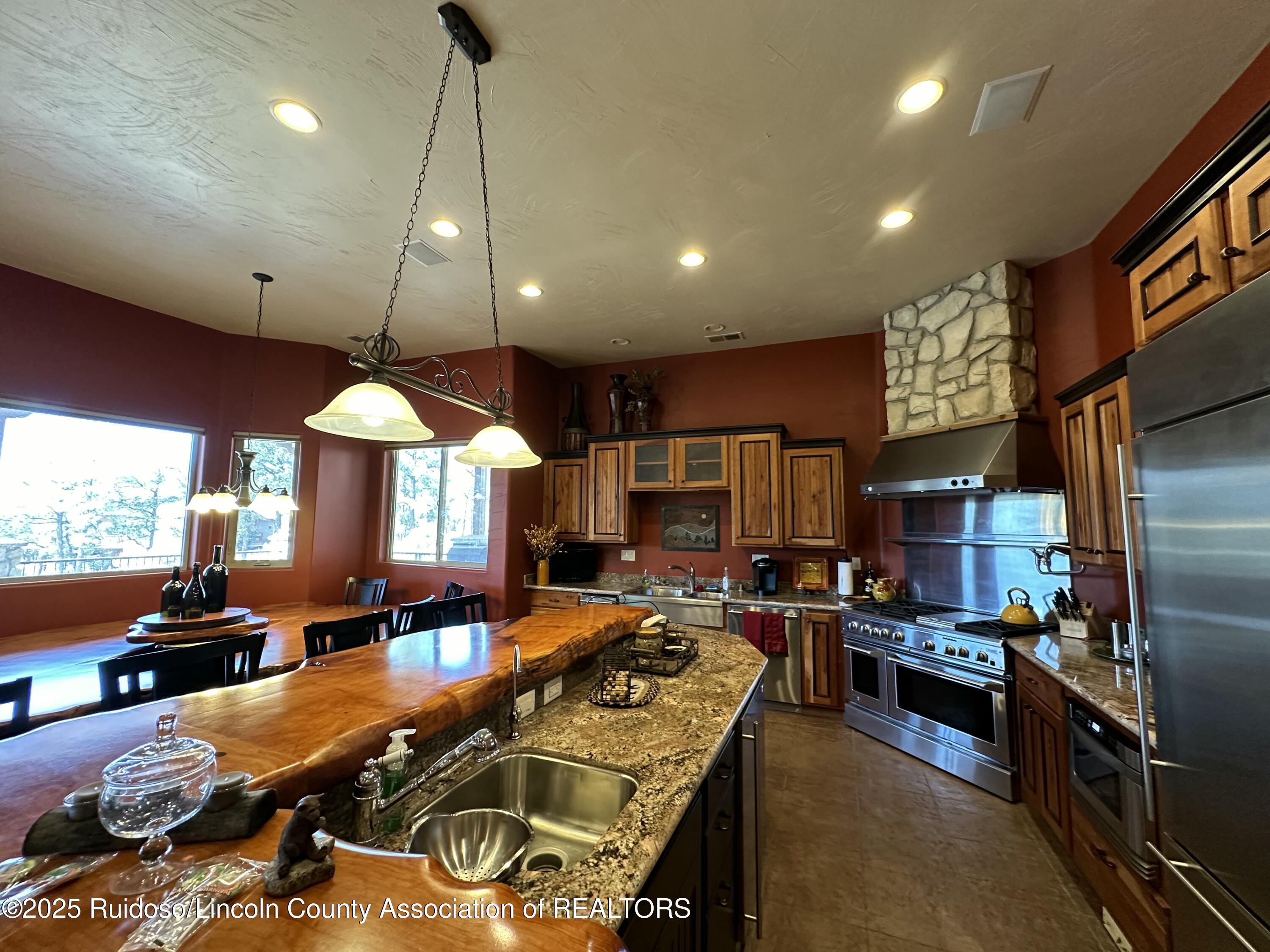 511 Excalibur Road