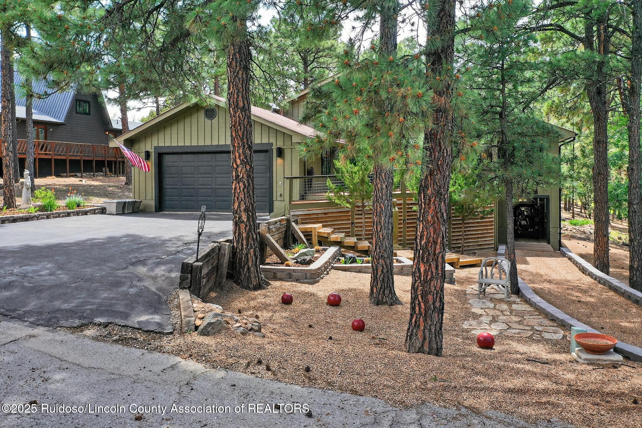 103 Bent Tree Court