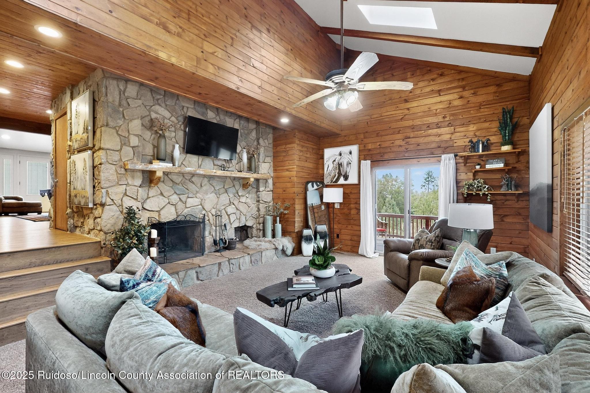 110 Sun Mountain Loop