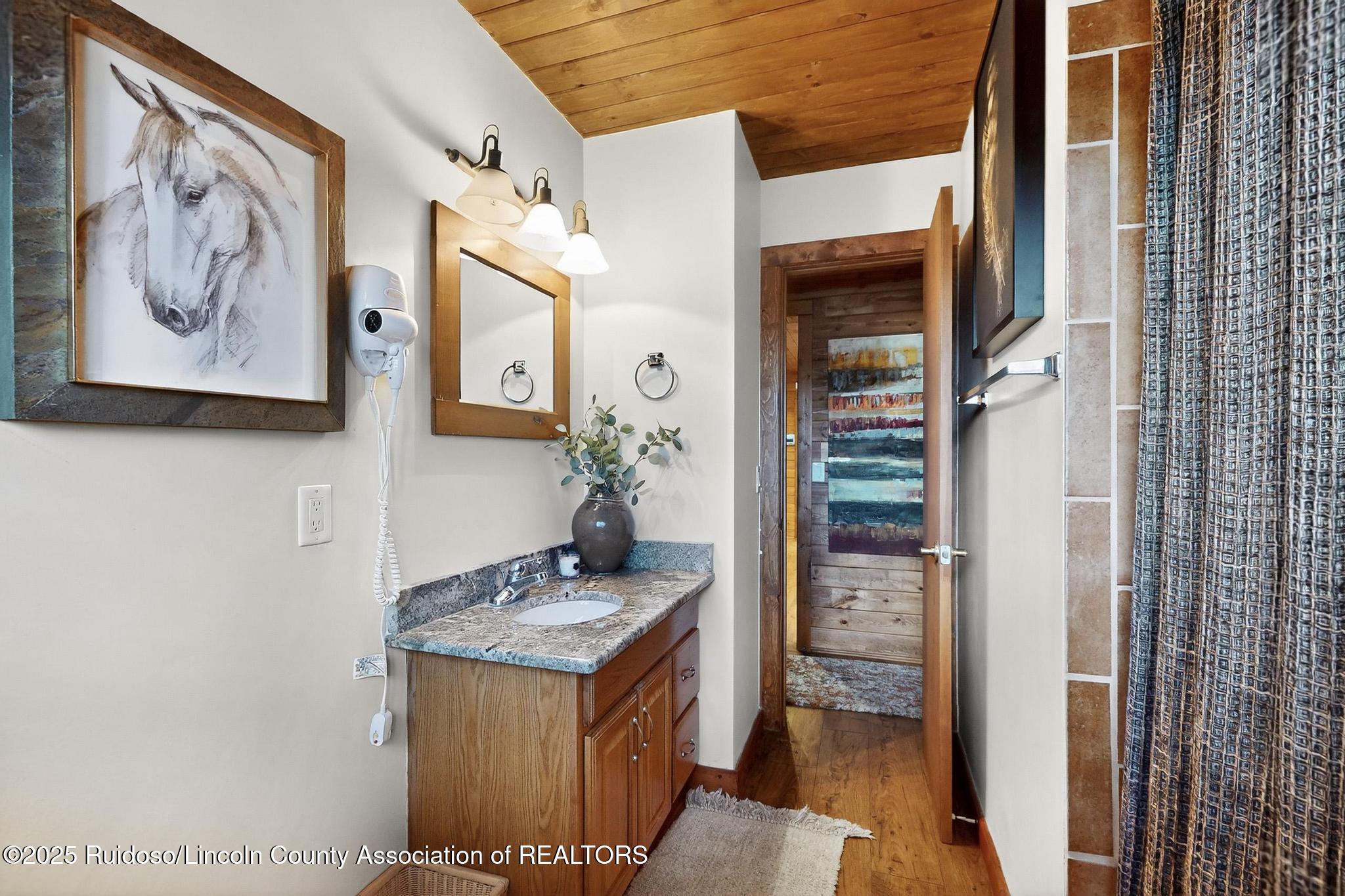 110 Sun Mountain Loop