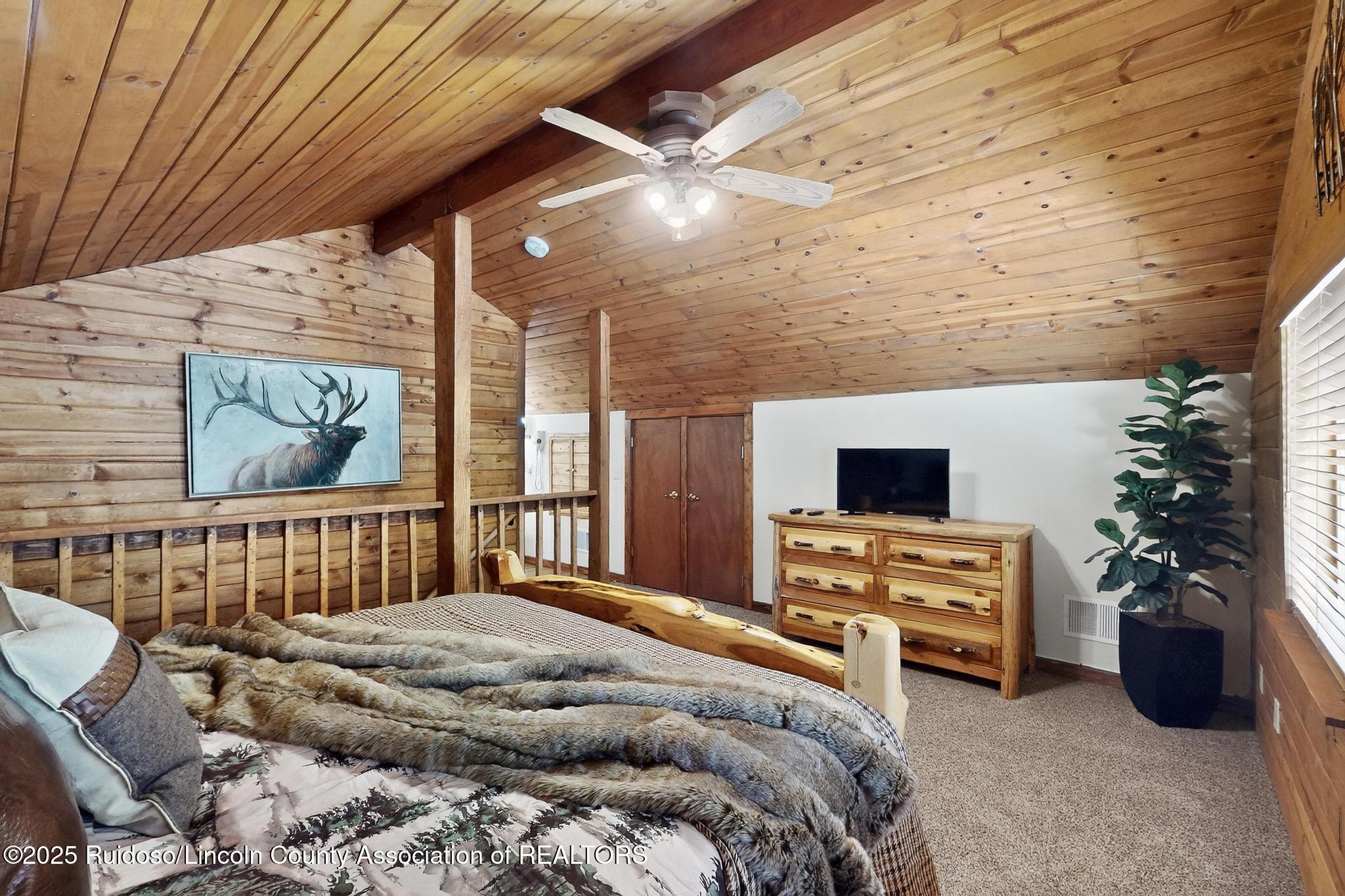 110 Sun Mountain Loop