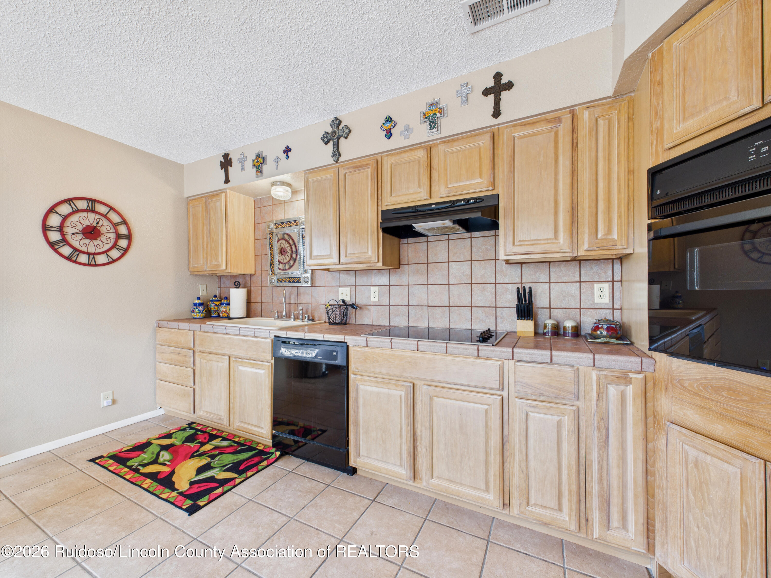 123 Pine Cone Lane