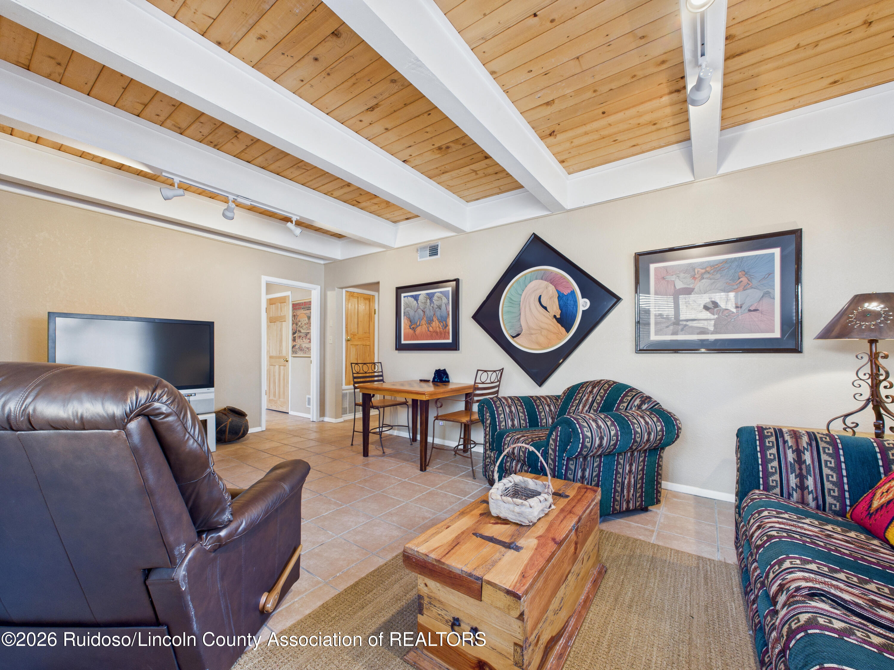 123 Pine Cone Lane