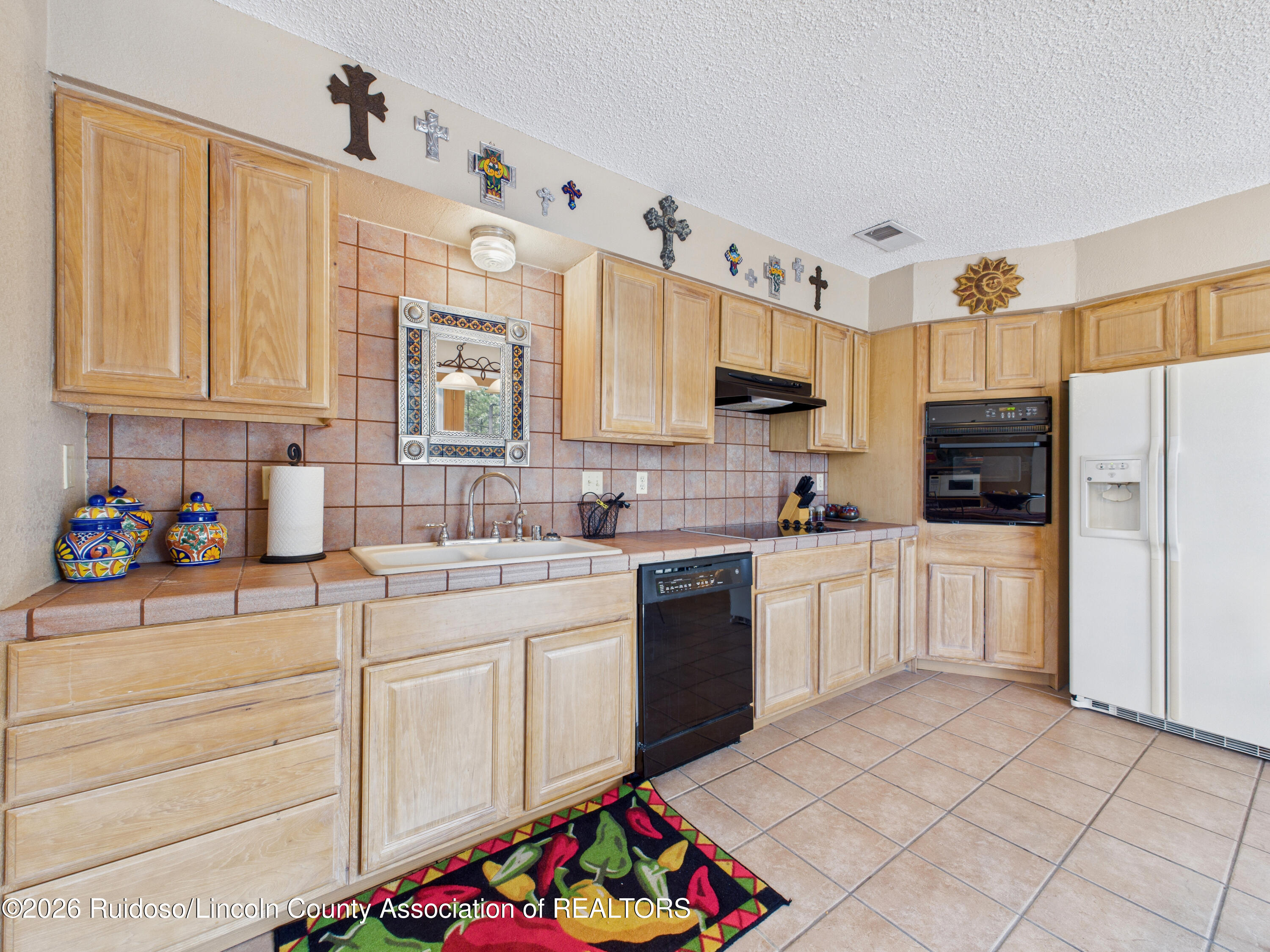 123 Pine Cone Lane