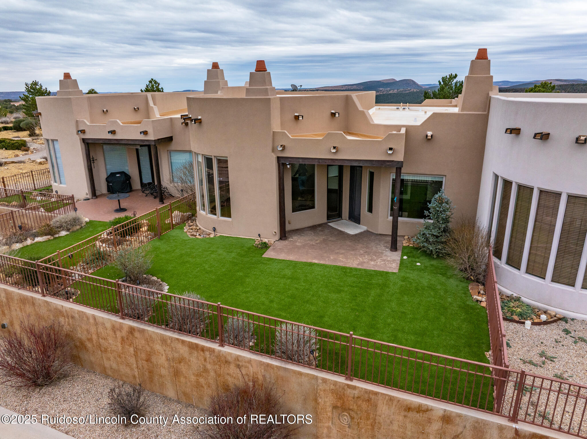 237 Pueblo Loop