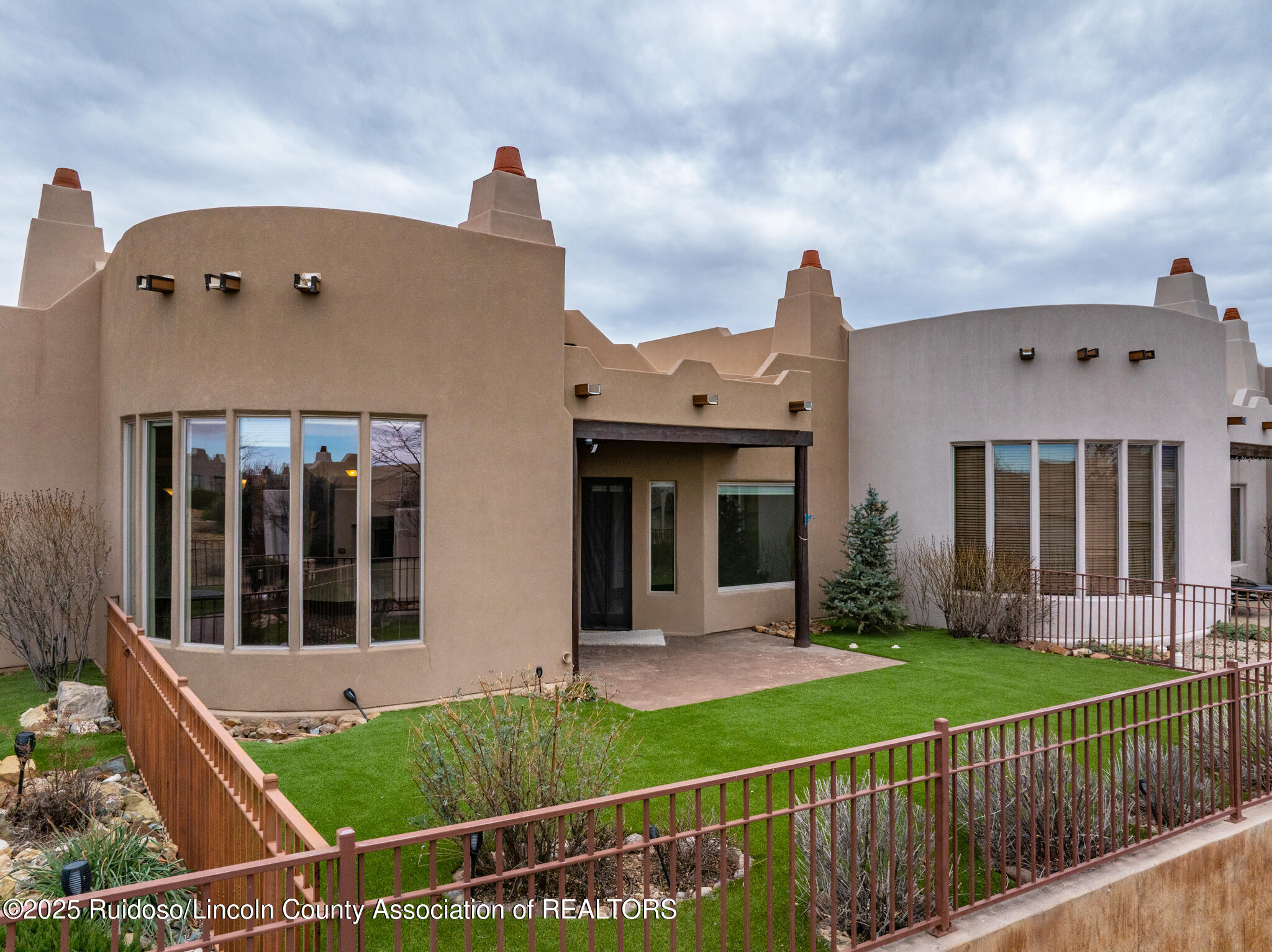 237 Pueblo Loop