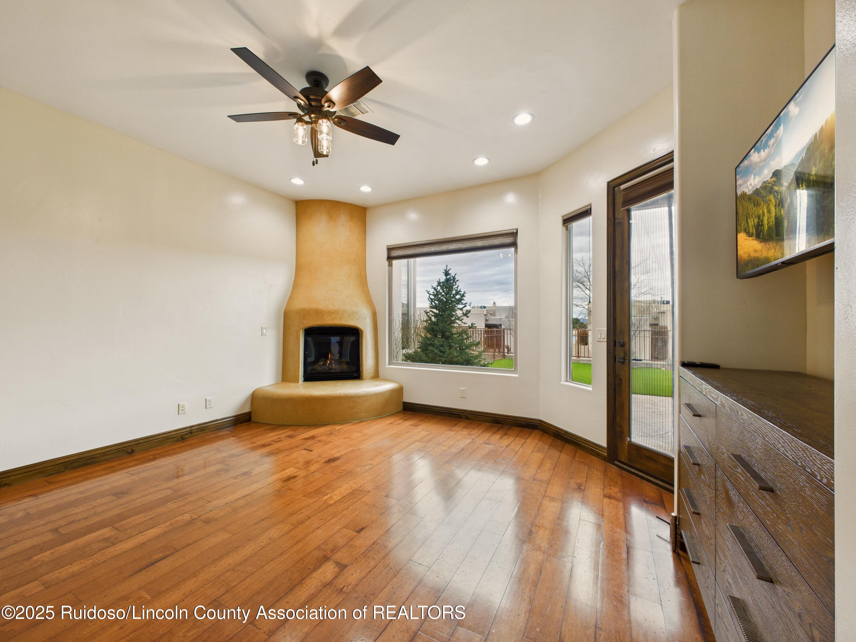 237 Pueblo Loop