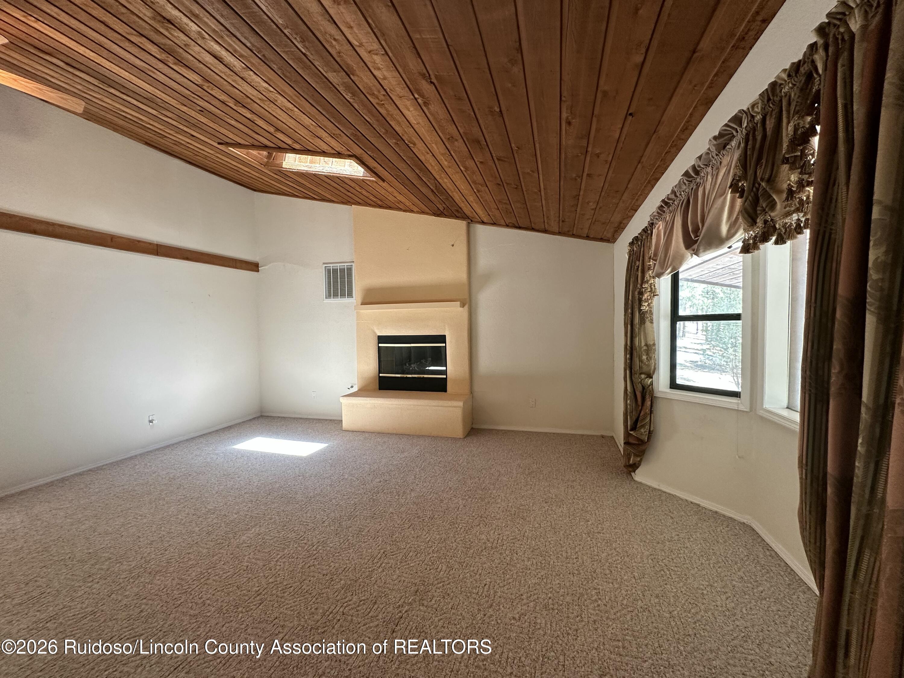 1023 Hull Road