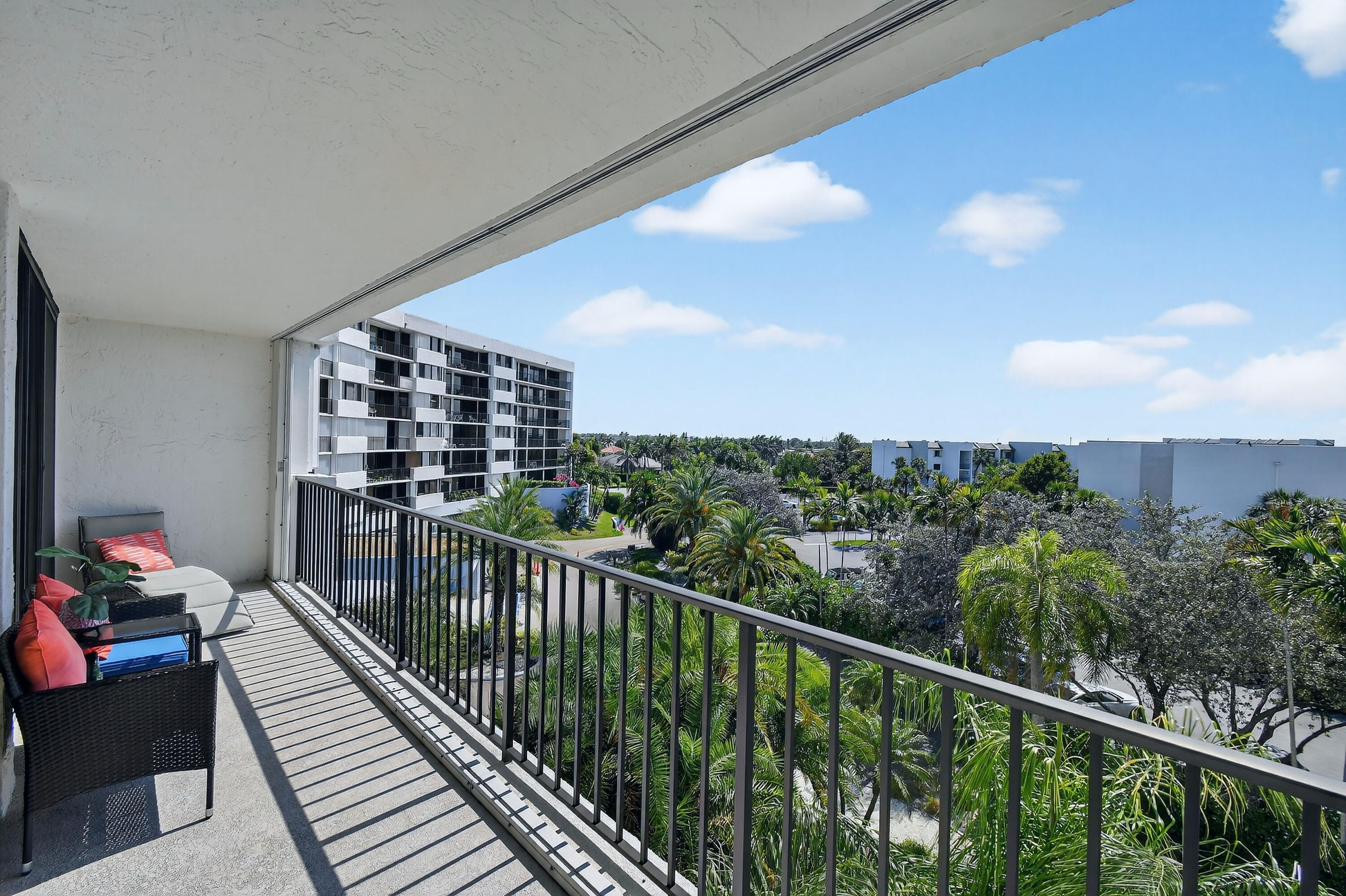 1300 S Highway A1a 320