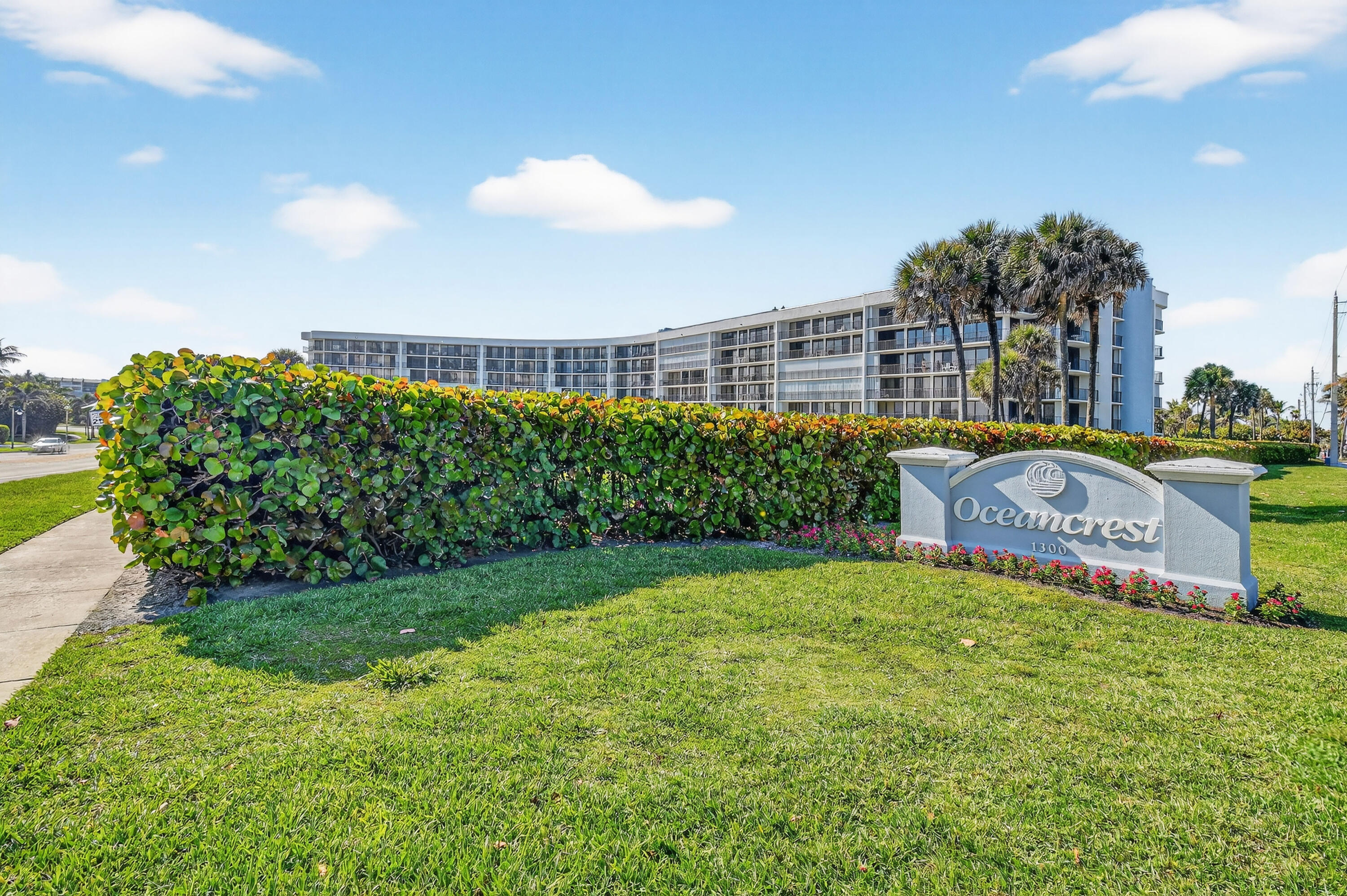 1300 S Highway A1a 320