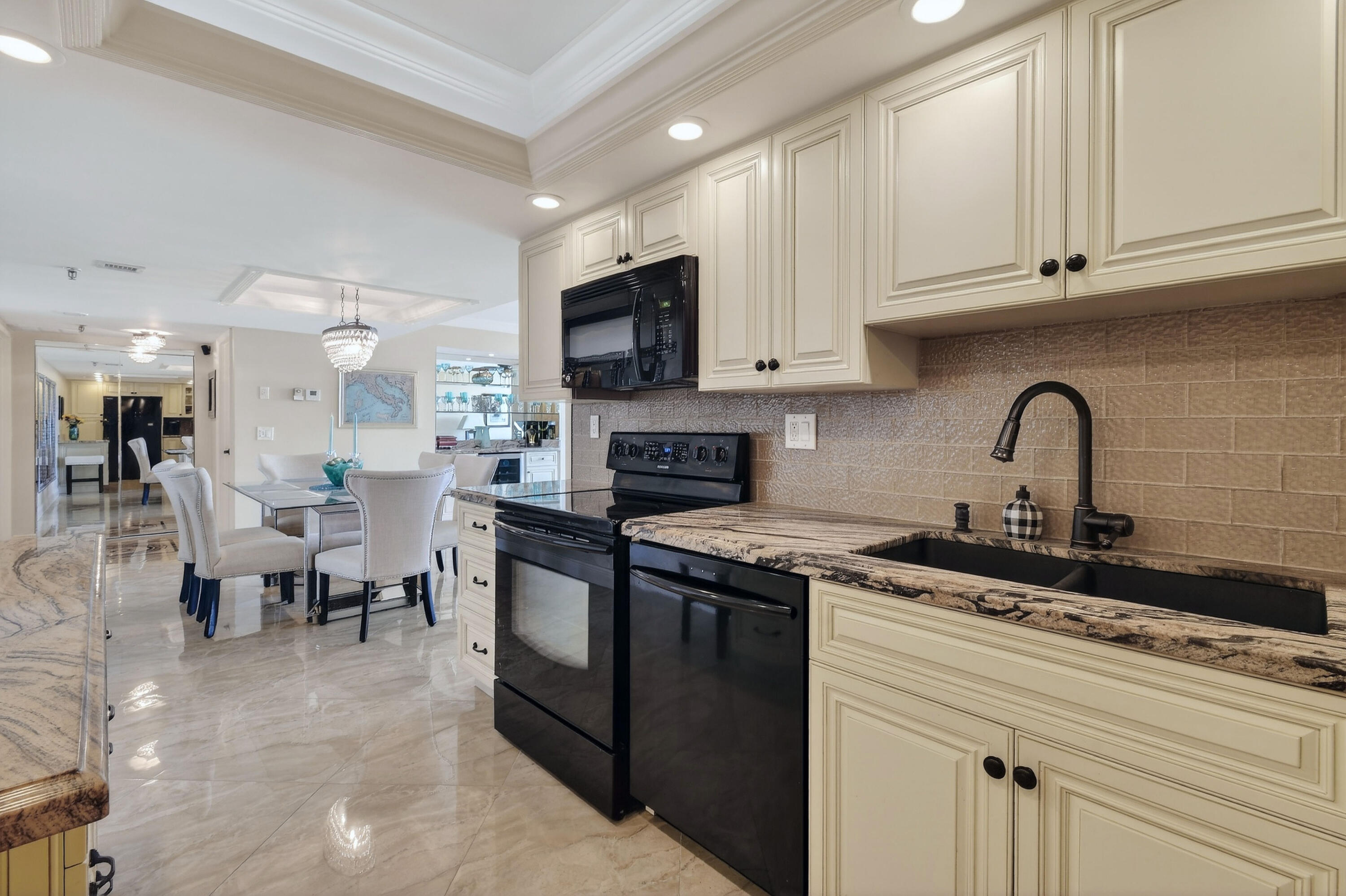 1300 S Highway A1a 320