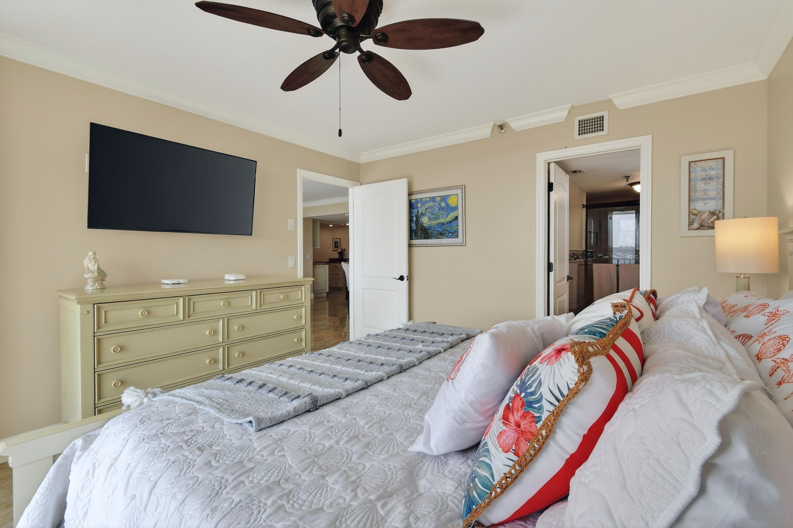 1300 S Highway A1a 320