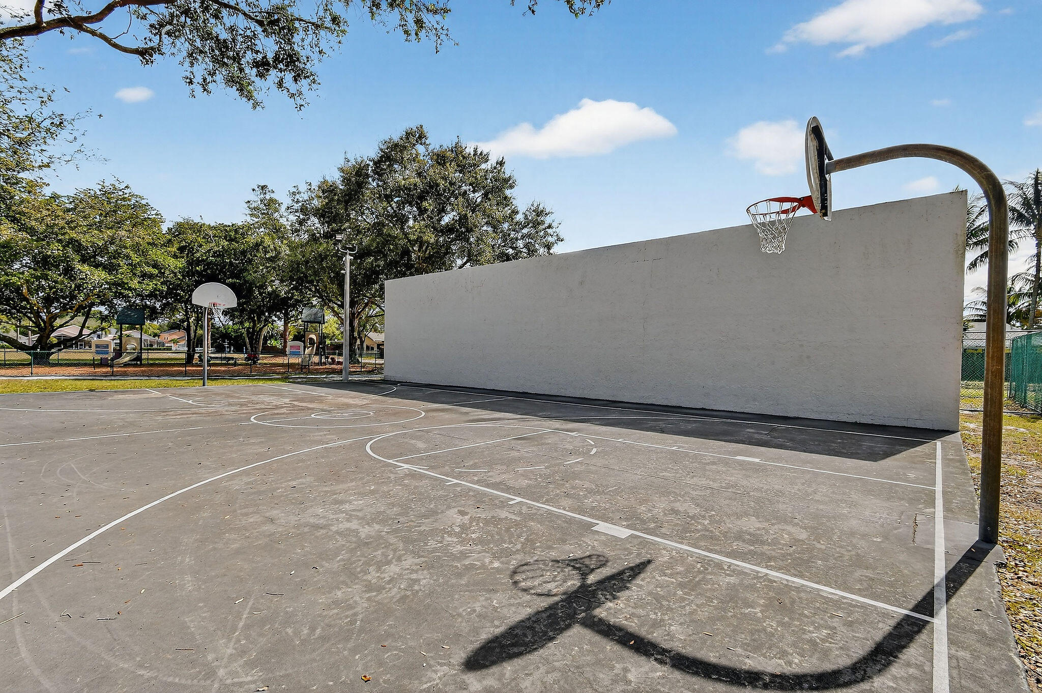 184 Greentree Circle