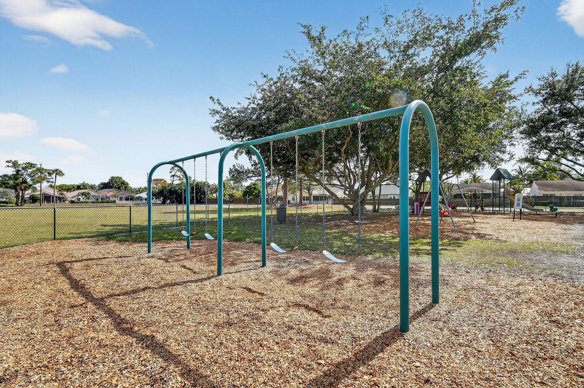 184 Greentree Circle