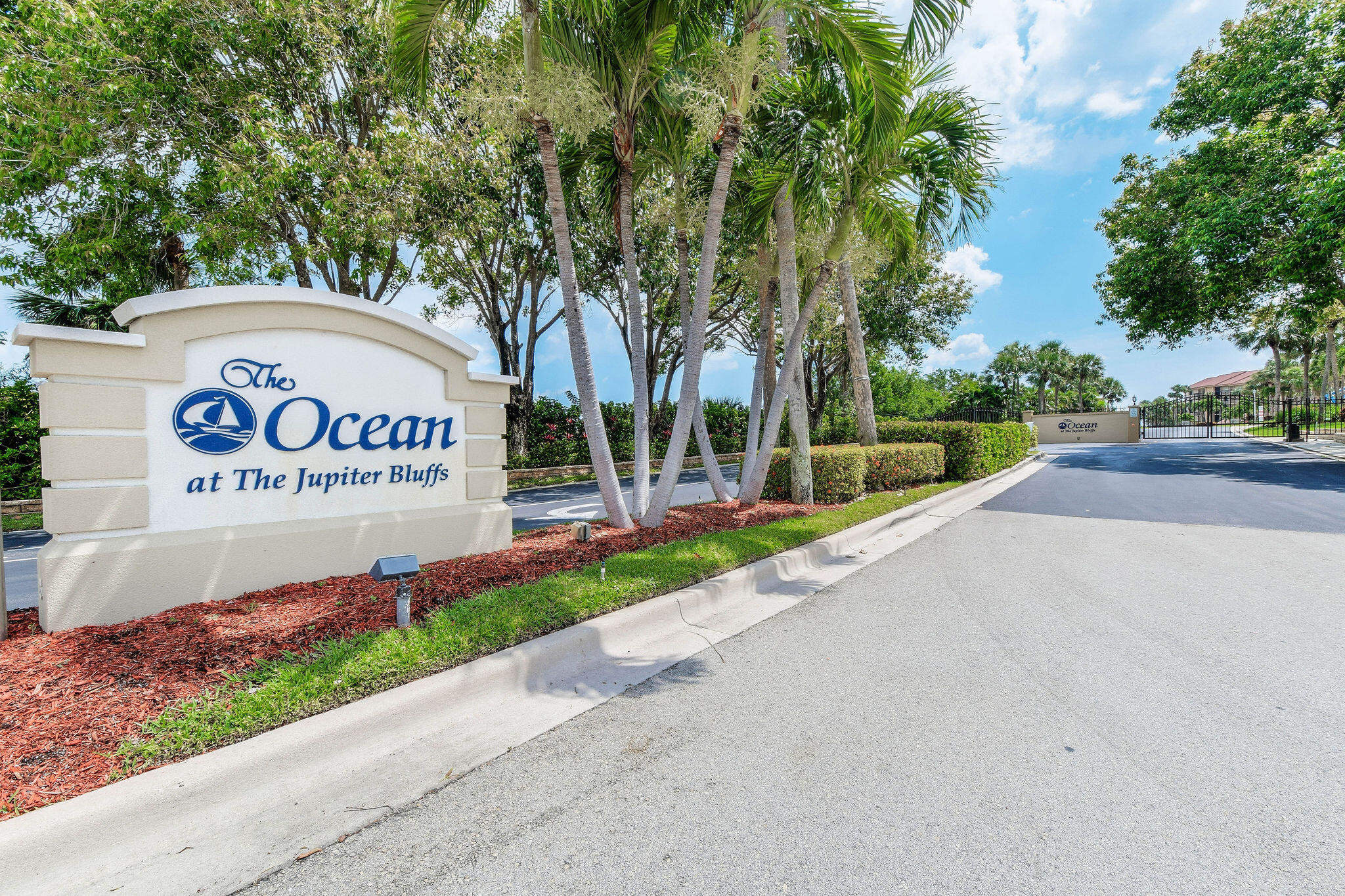 101 Ocean Bluffs Boulevard 504