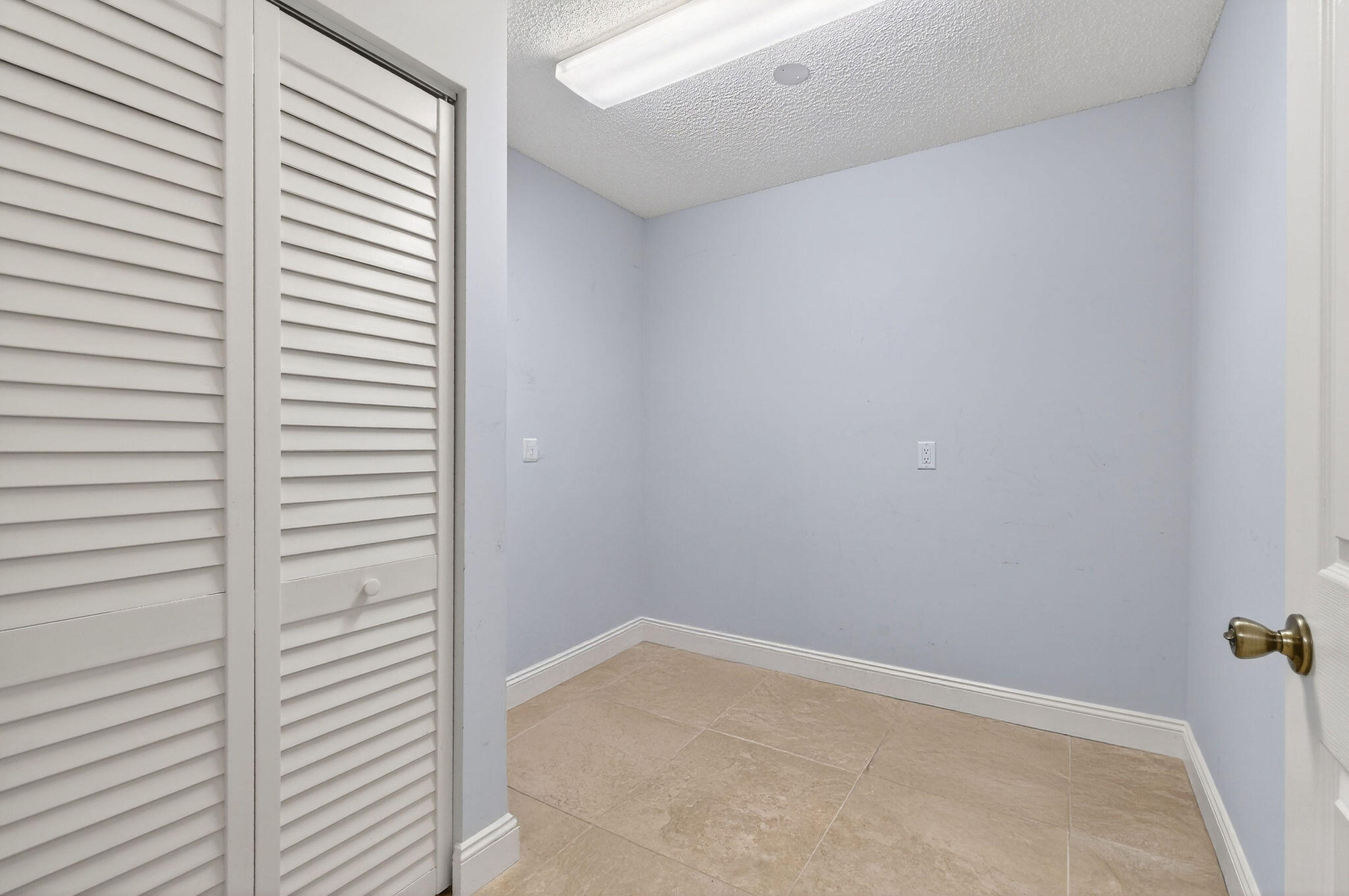 101 Ocean Bluffs Boulevard 504