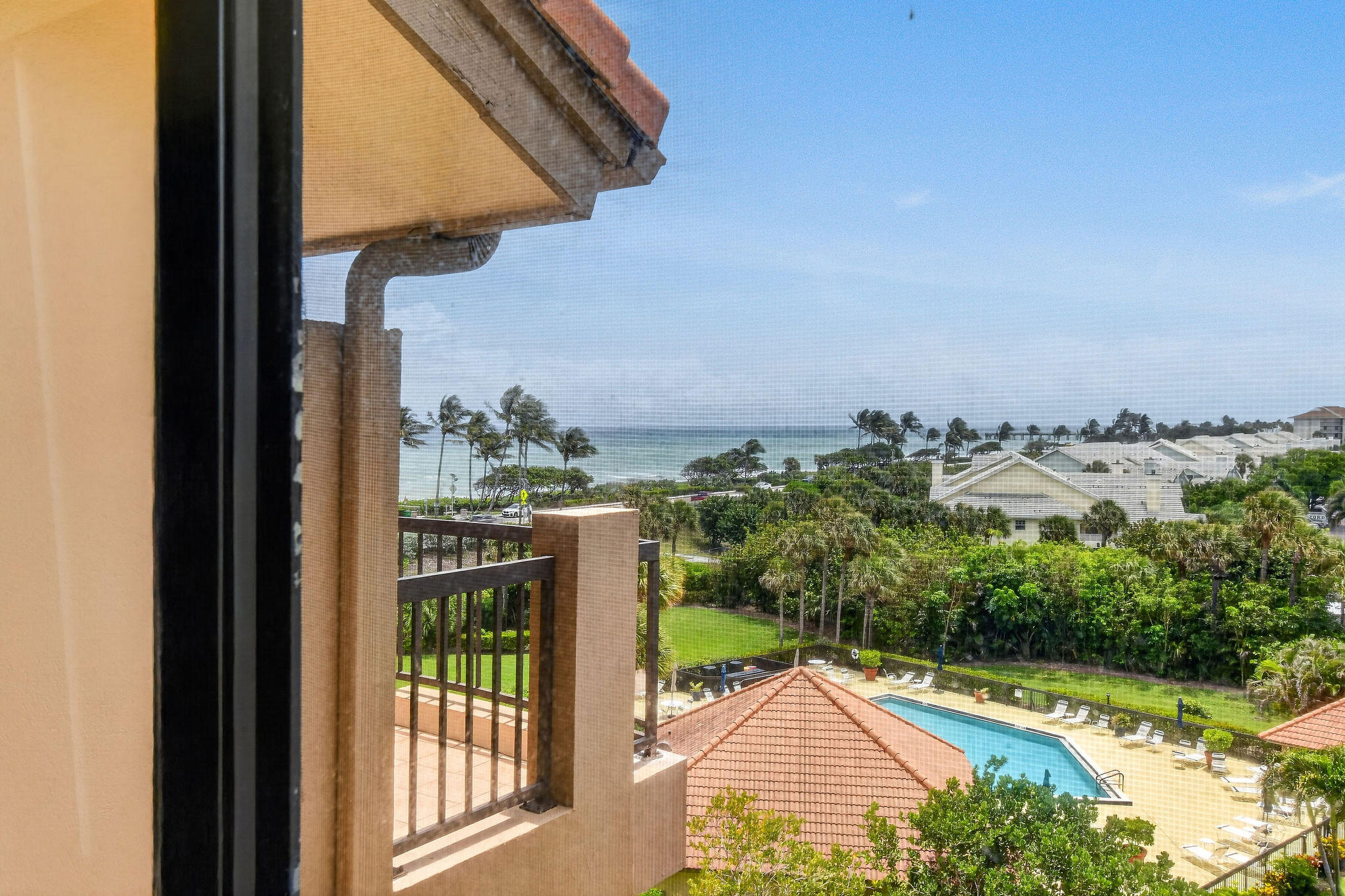101 Ocean Bluffs Boulevard 504