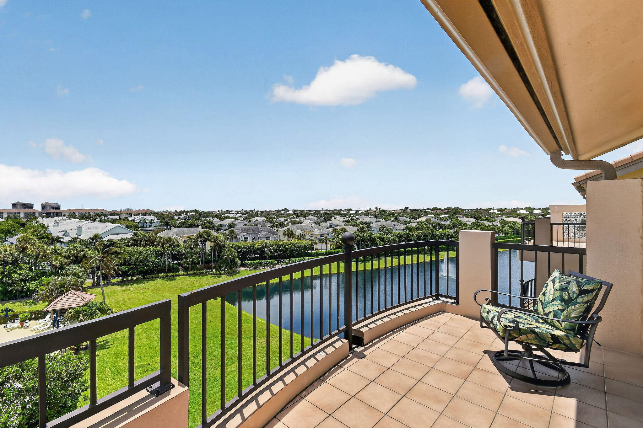 101 Ocean Bluffs Boulevard 504