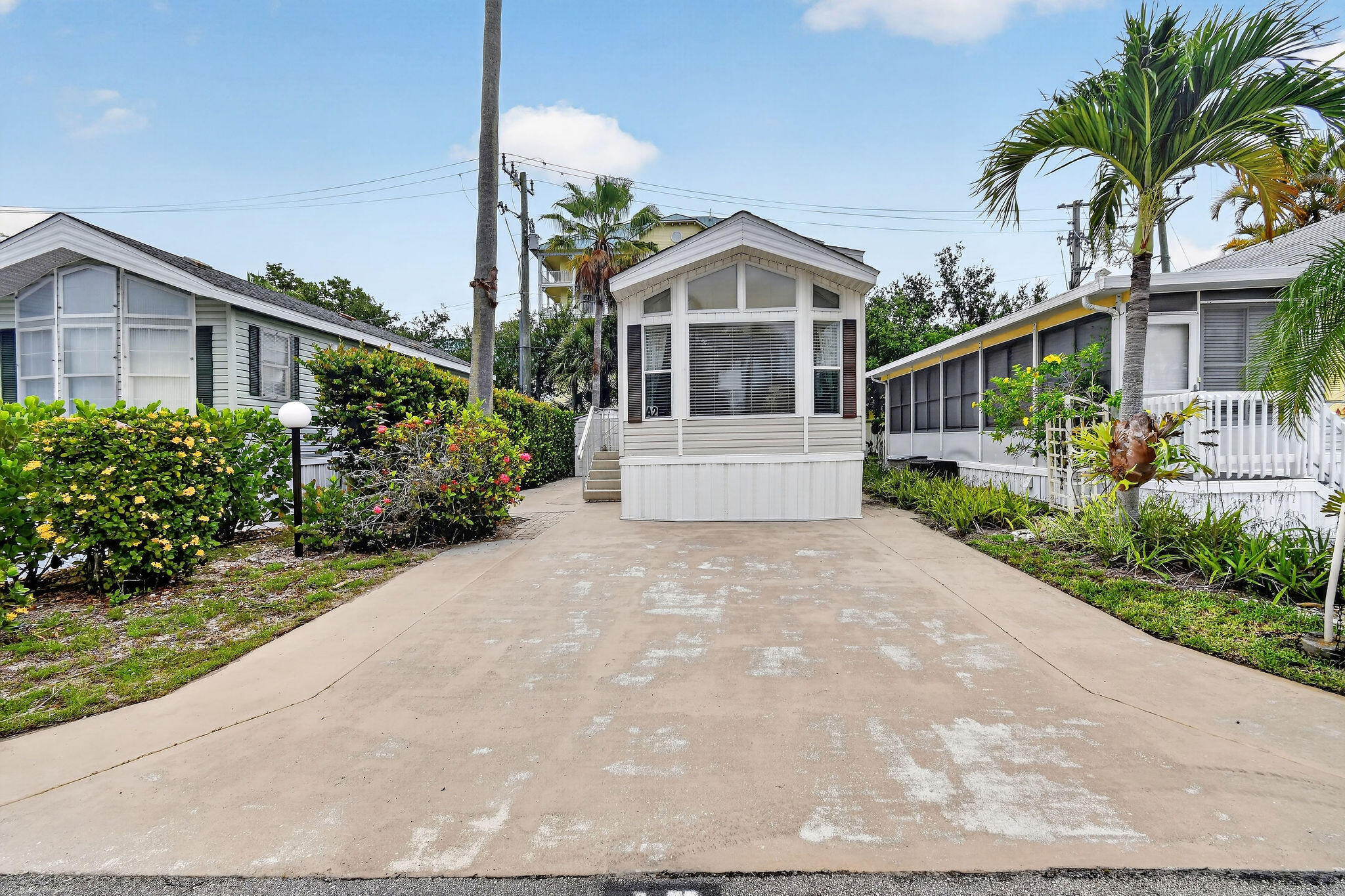 900 Juno Ocean Walk 2
