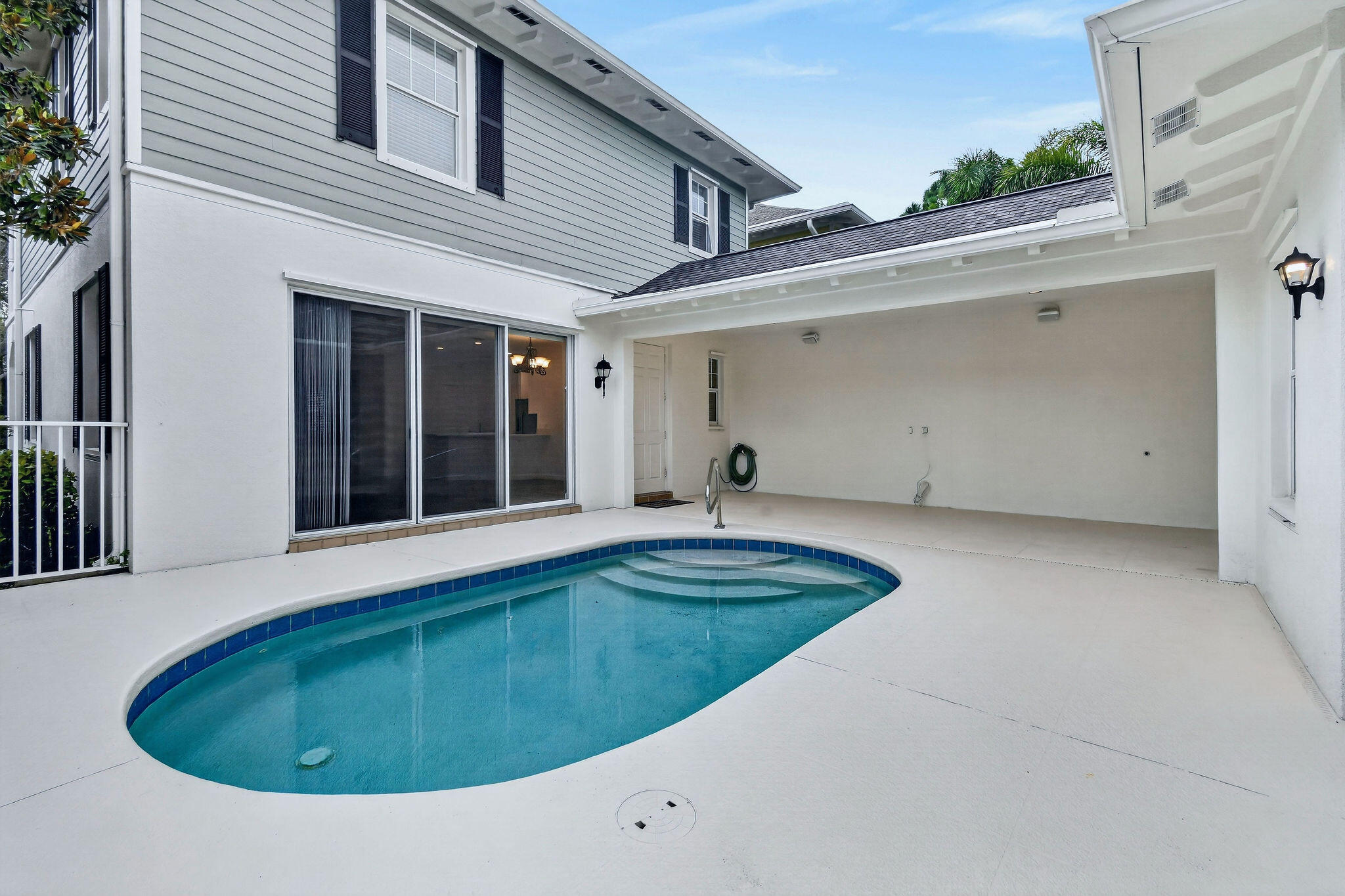 303 Caravelle Drive