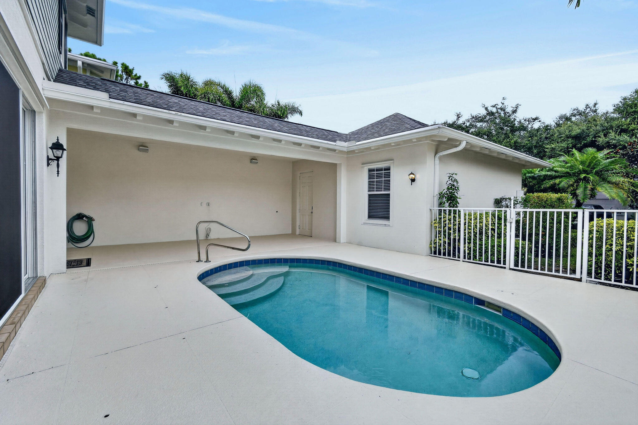 303 Caravelle Drive