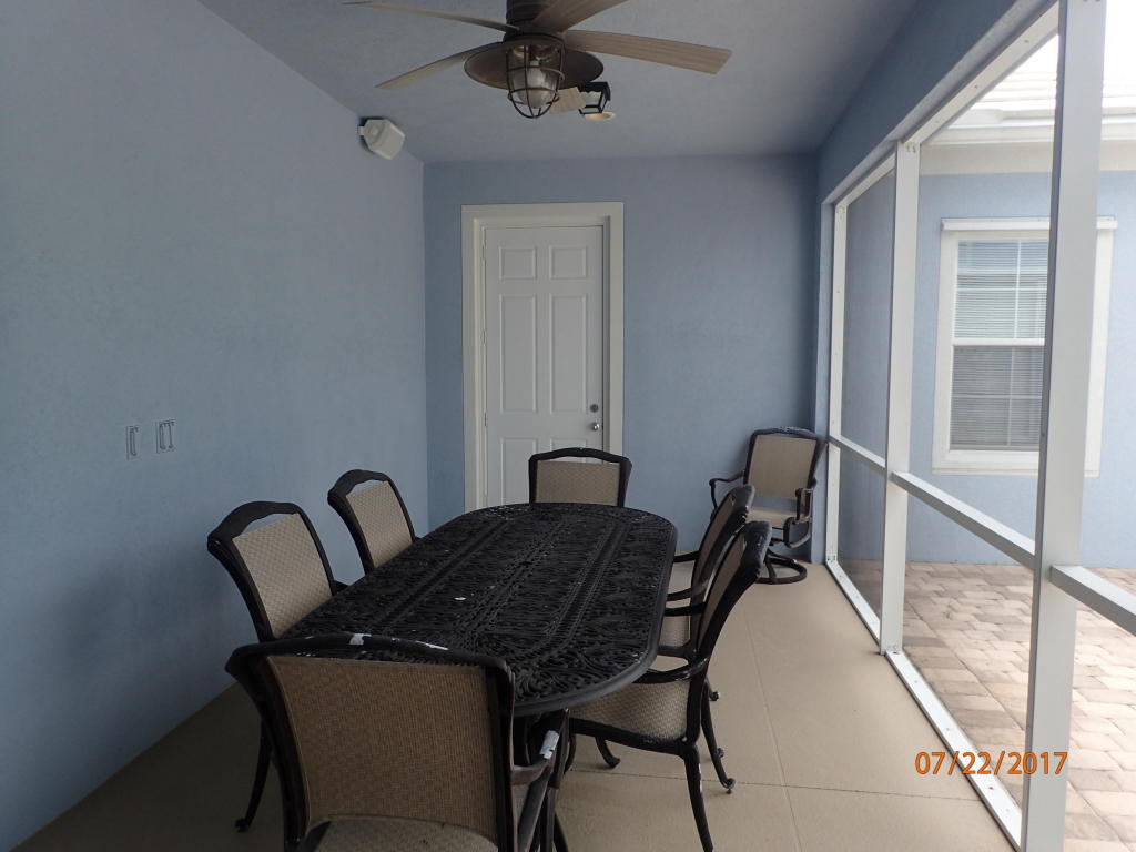 2577 E Community Drive