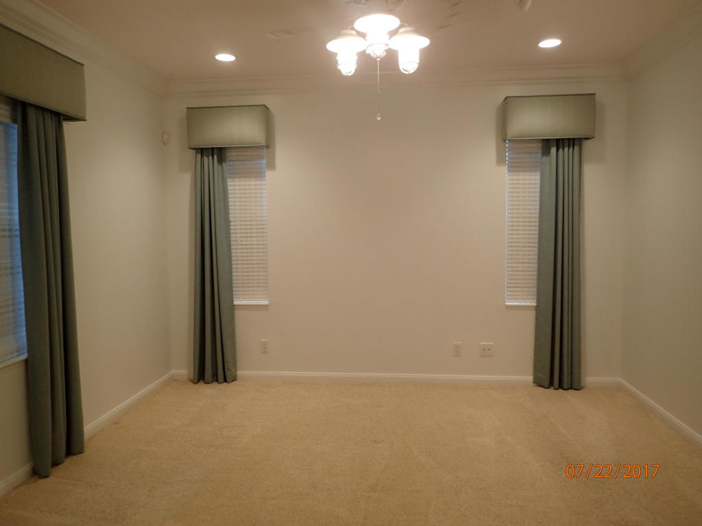 2577 E Community Drive