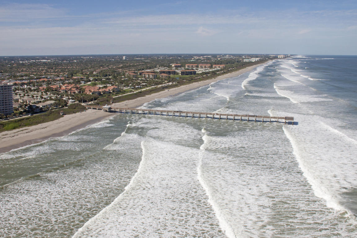 2577 E Community Drive