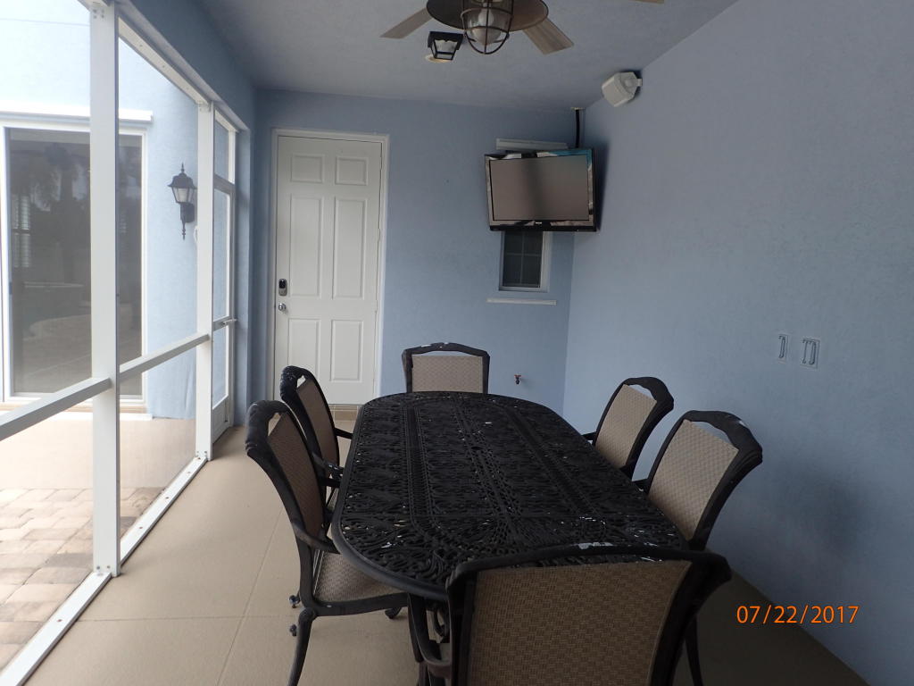 2577 E Community Drive